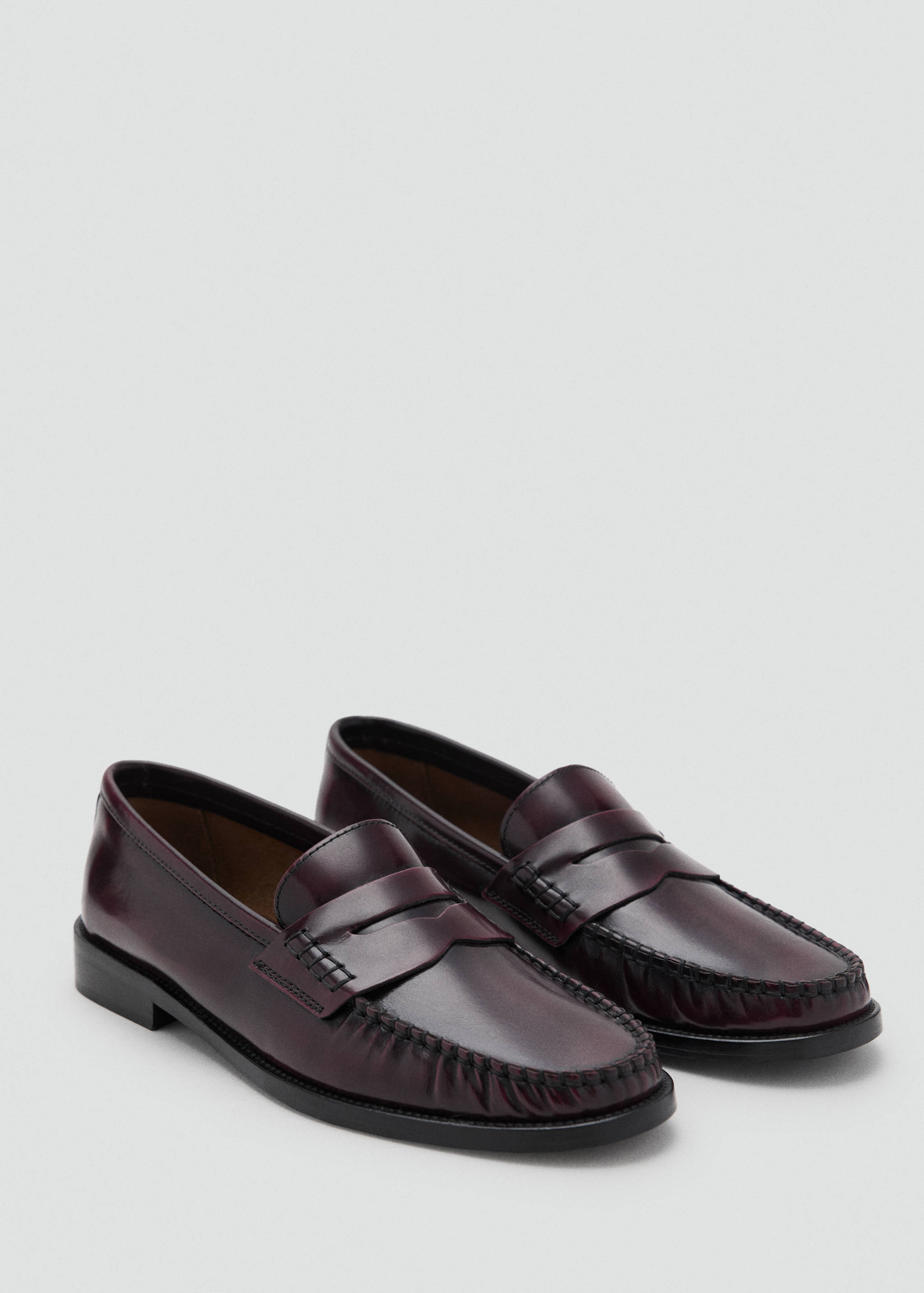 Gathered leather moccasin - Medium plane