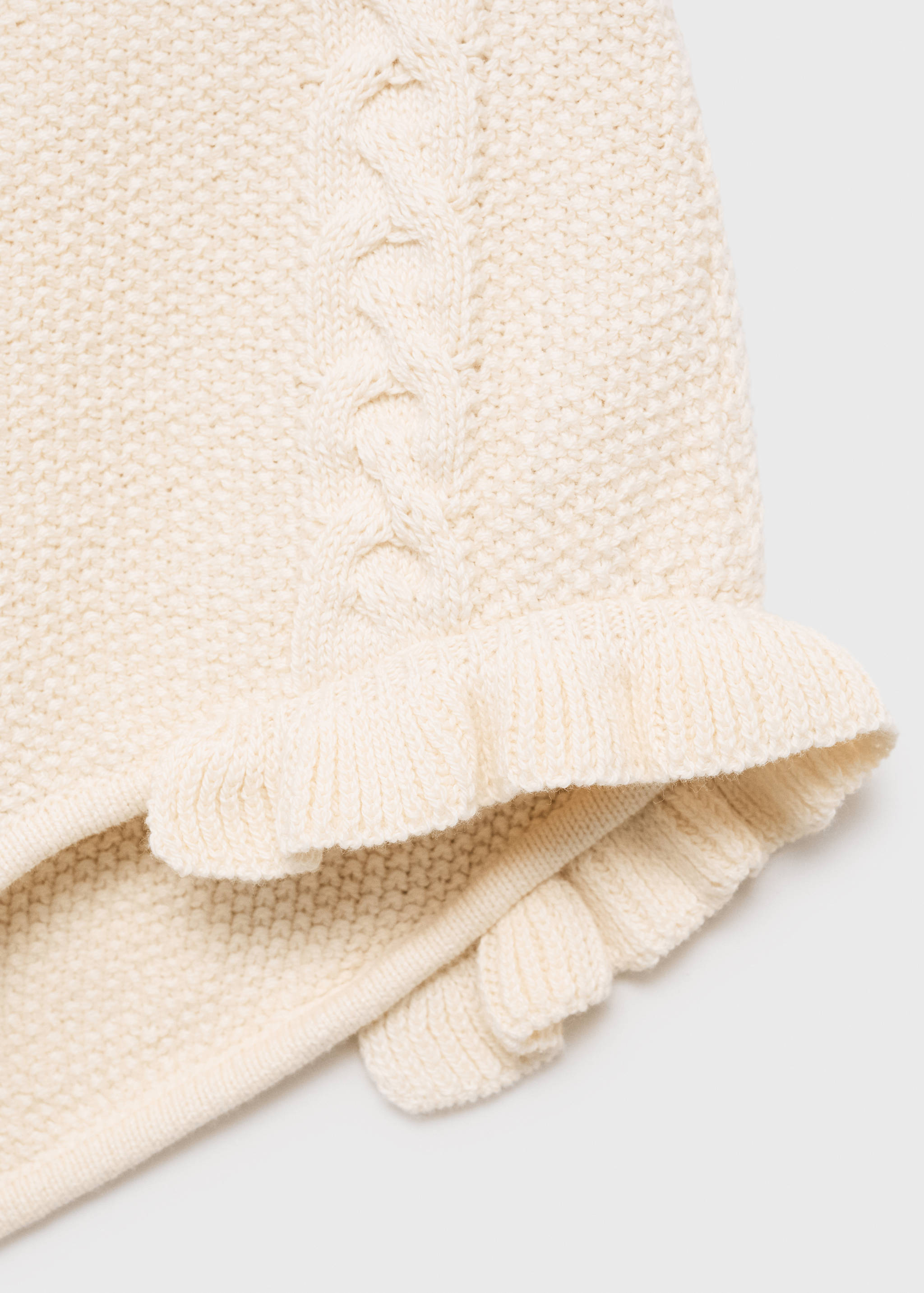 Mini-shorts with ruffle - Details of the article 0