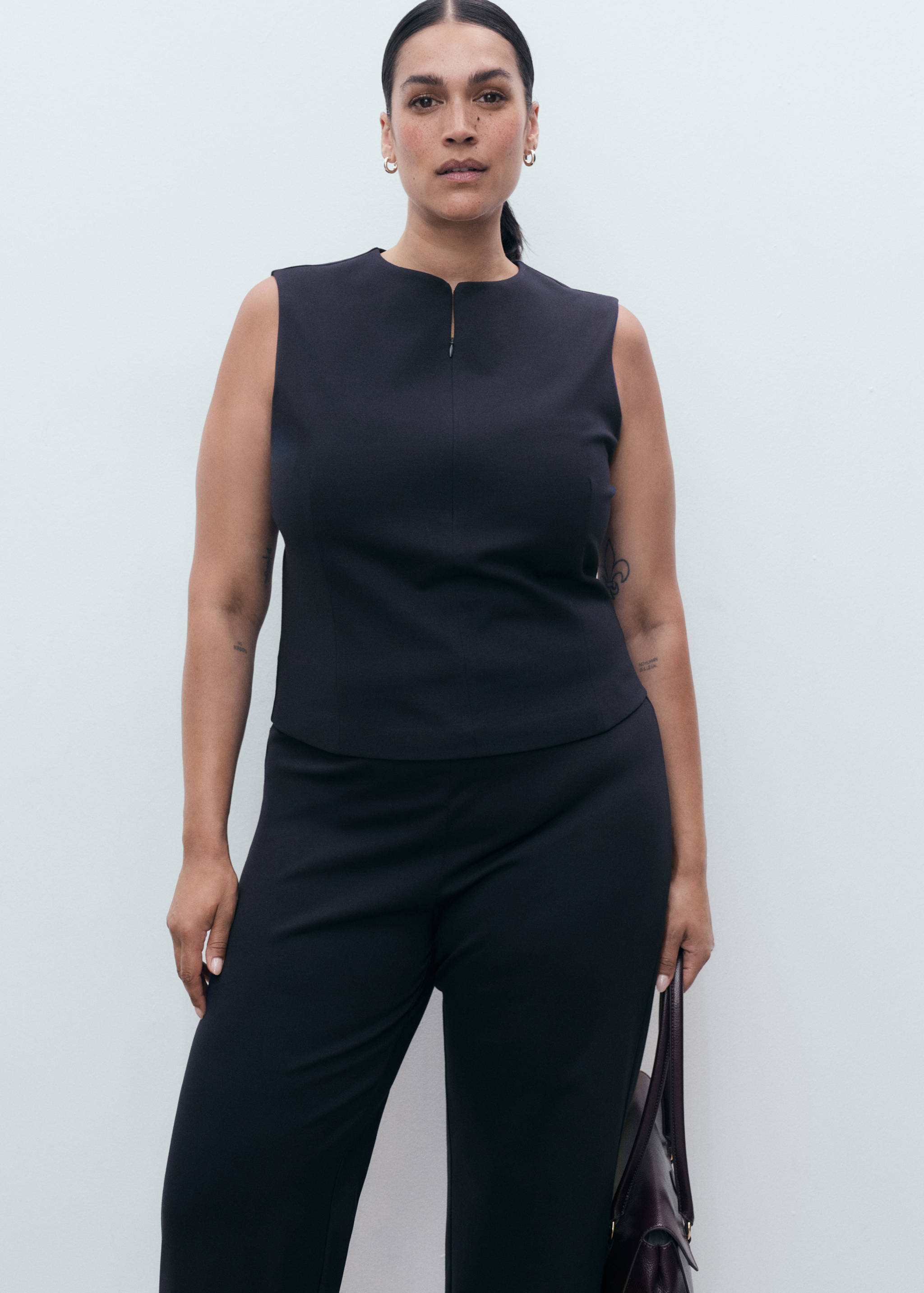 Top justo com fecho de correr - Pormenor do artigo 5