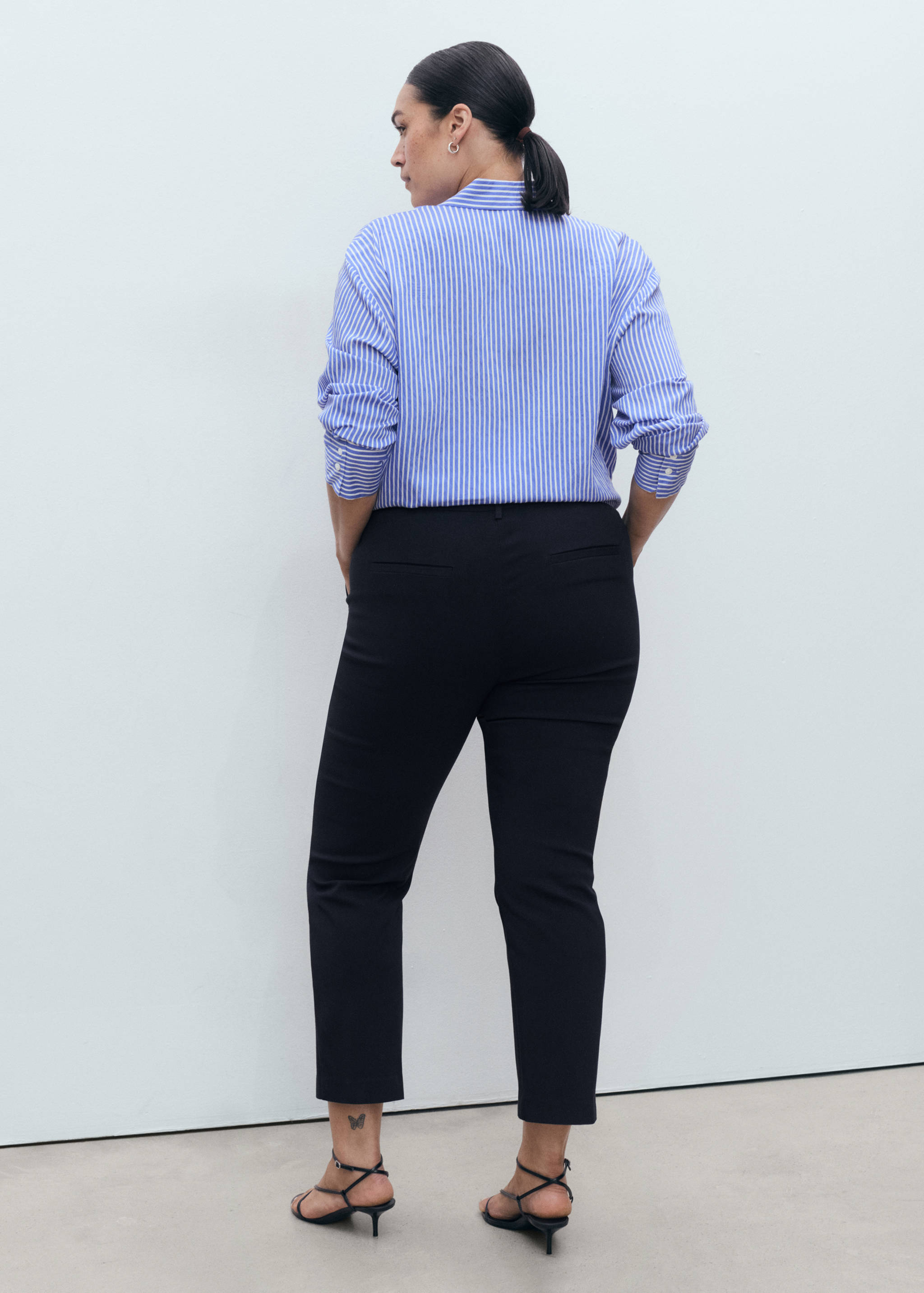 Pantalón recto crop - Detalle del artículo 4