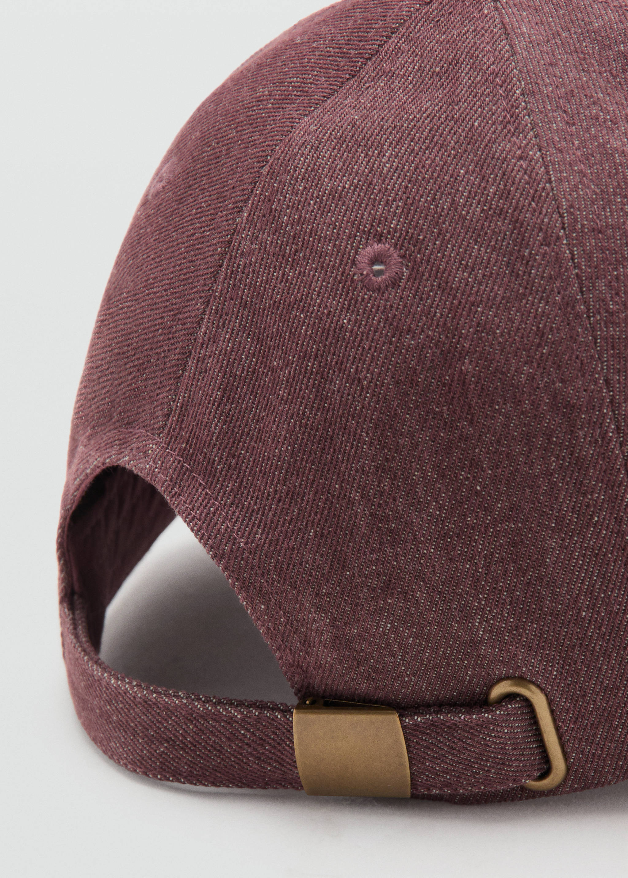 Cotton cap with embroidered slogan - Details of the article 1