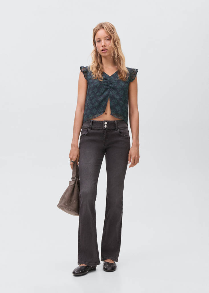 Floral blouse with ruffles — Charcoal