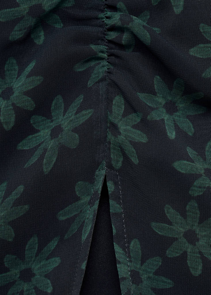 Floral blouse with ruffles — Charcoal