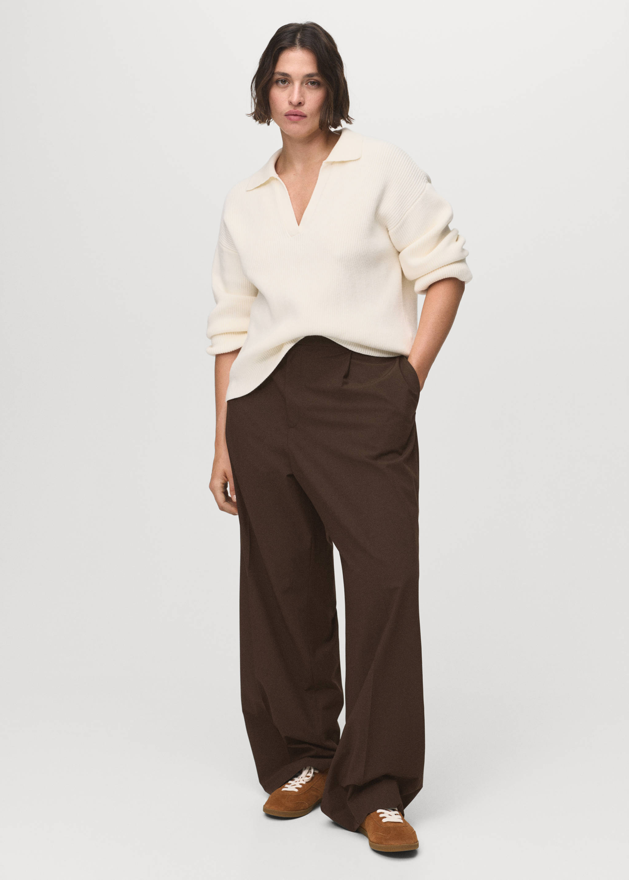 Low-rise wide leg trousers - Details of the article 3