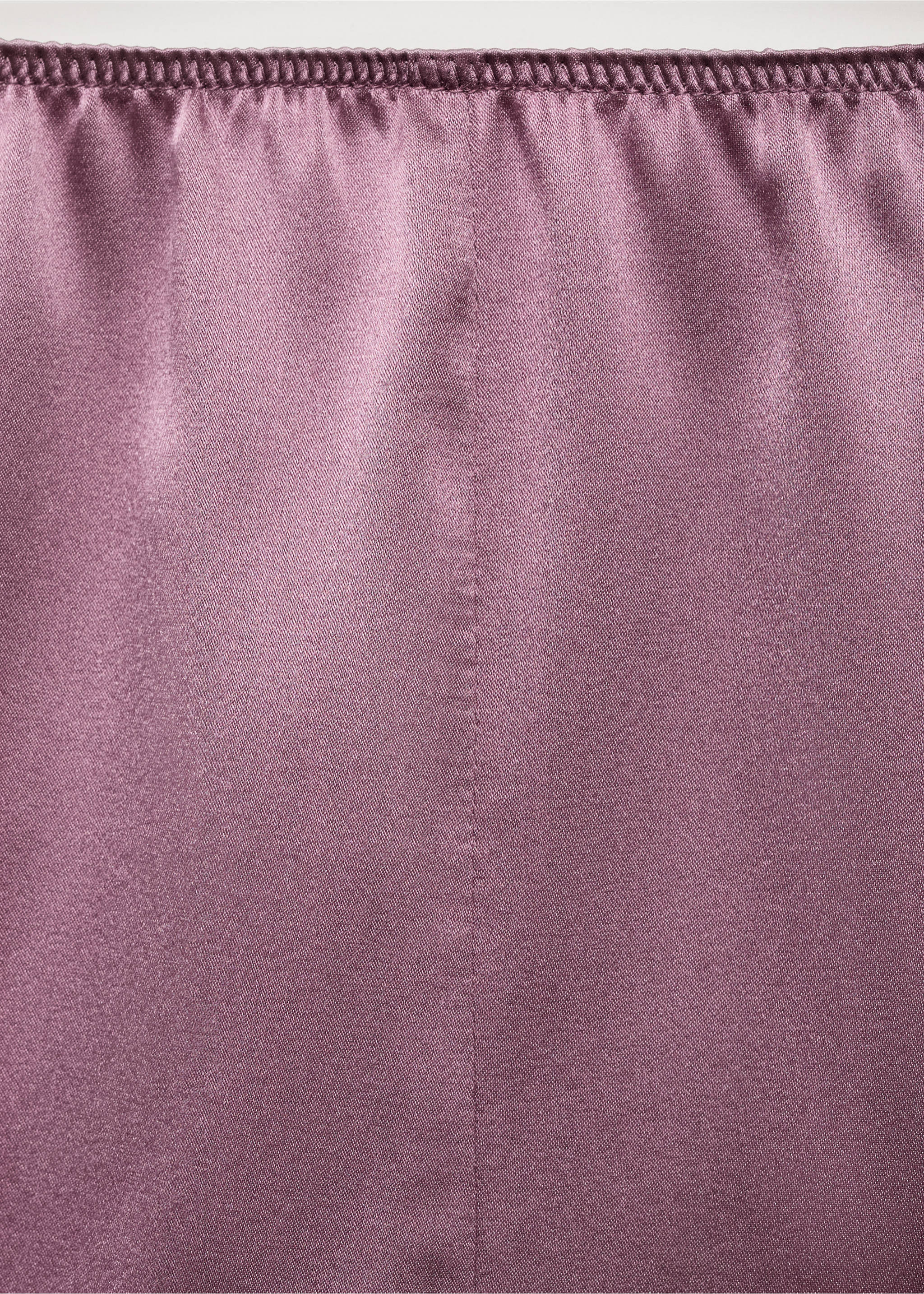 Dusty mauve satin pyjama shorts fabric detail, Plum. Ref: 17094109-00.