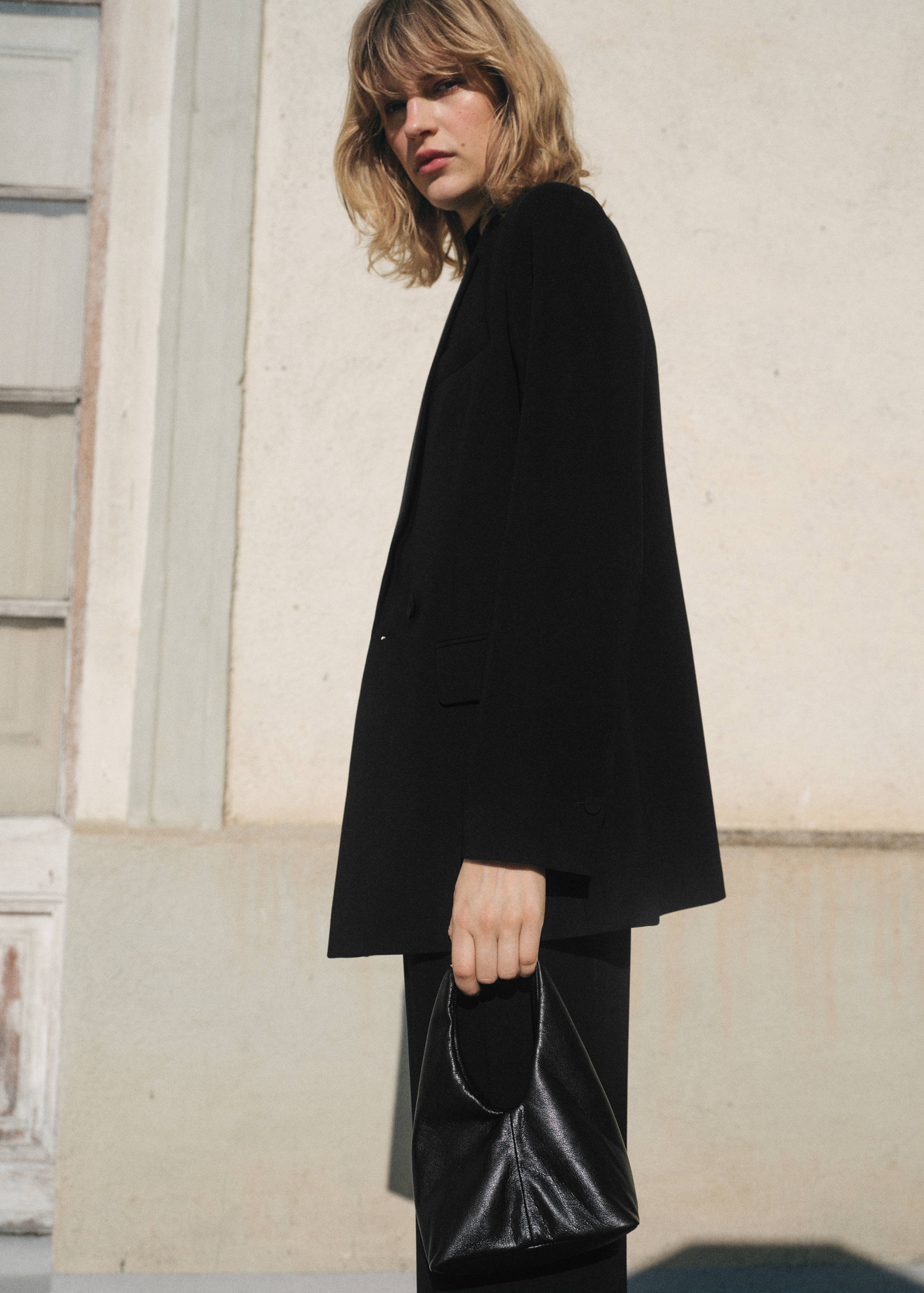 Double-breasted suit blazer - Details of the article 2