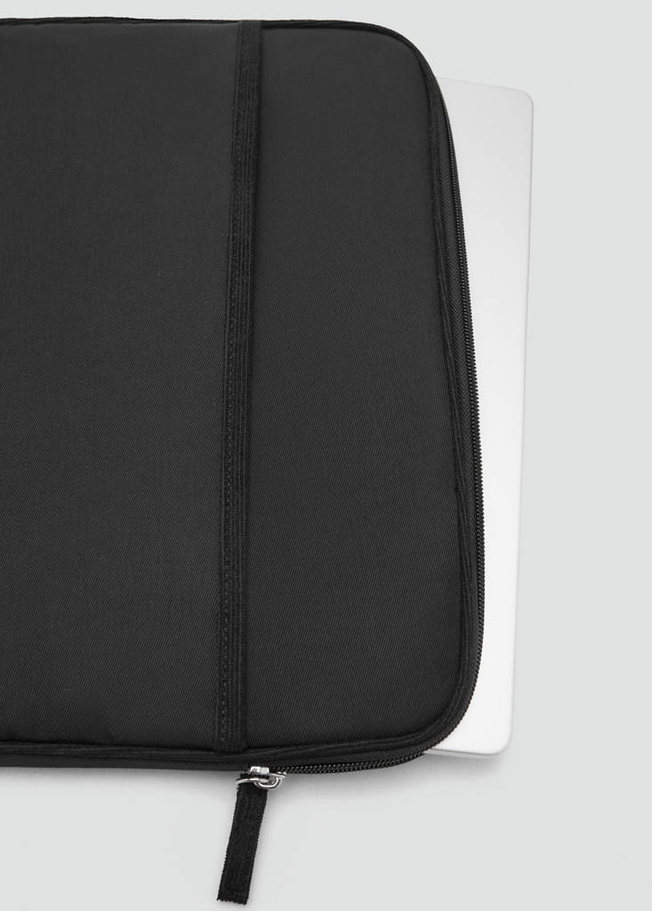 Laptop case — Black