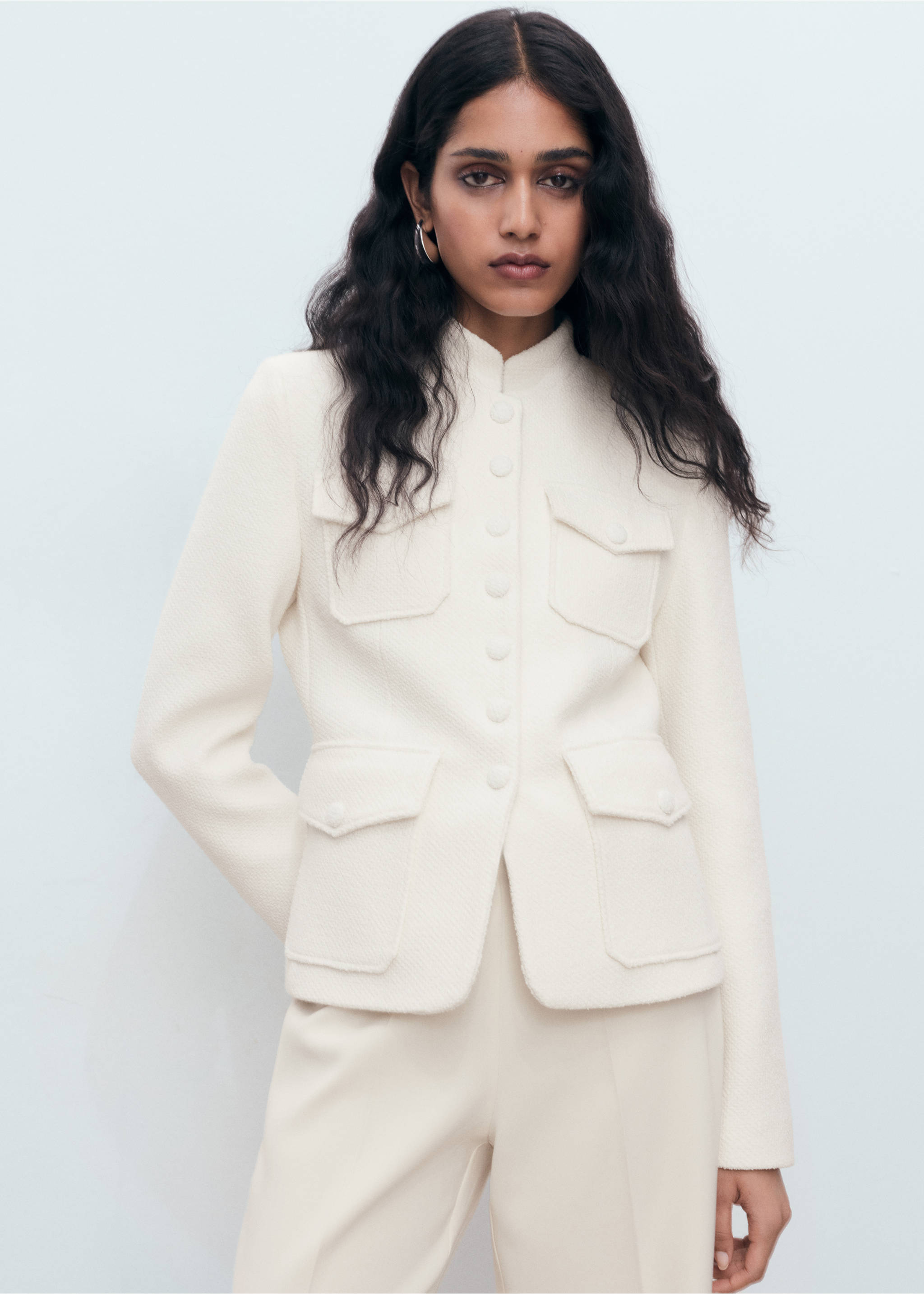 Bouclé jacket with pockets - Medium plane, White. Ref: 17094136-00.