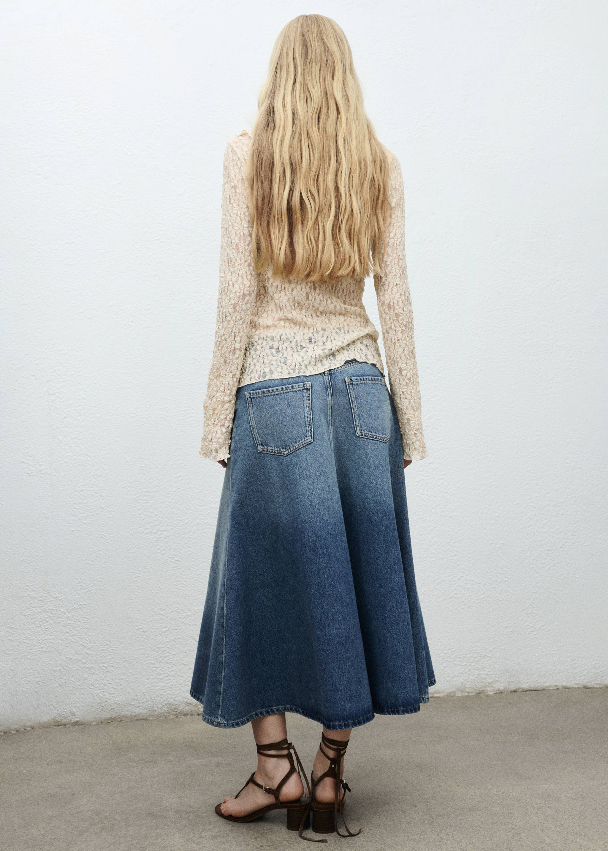 Denim midi-skirt - Reverse of the article