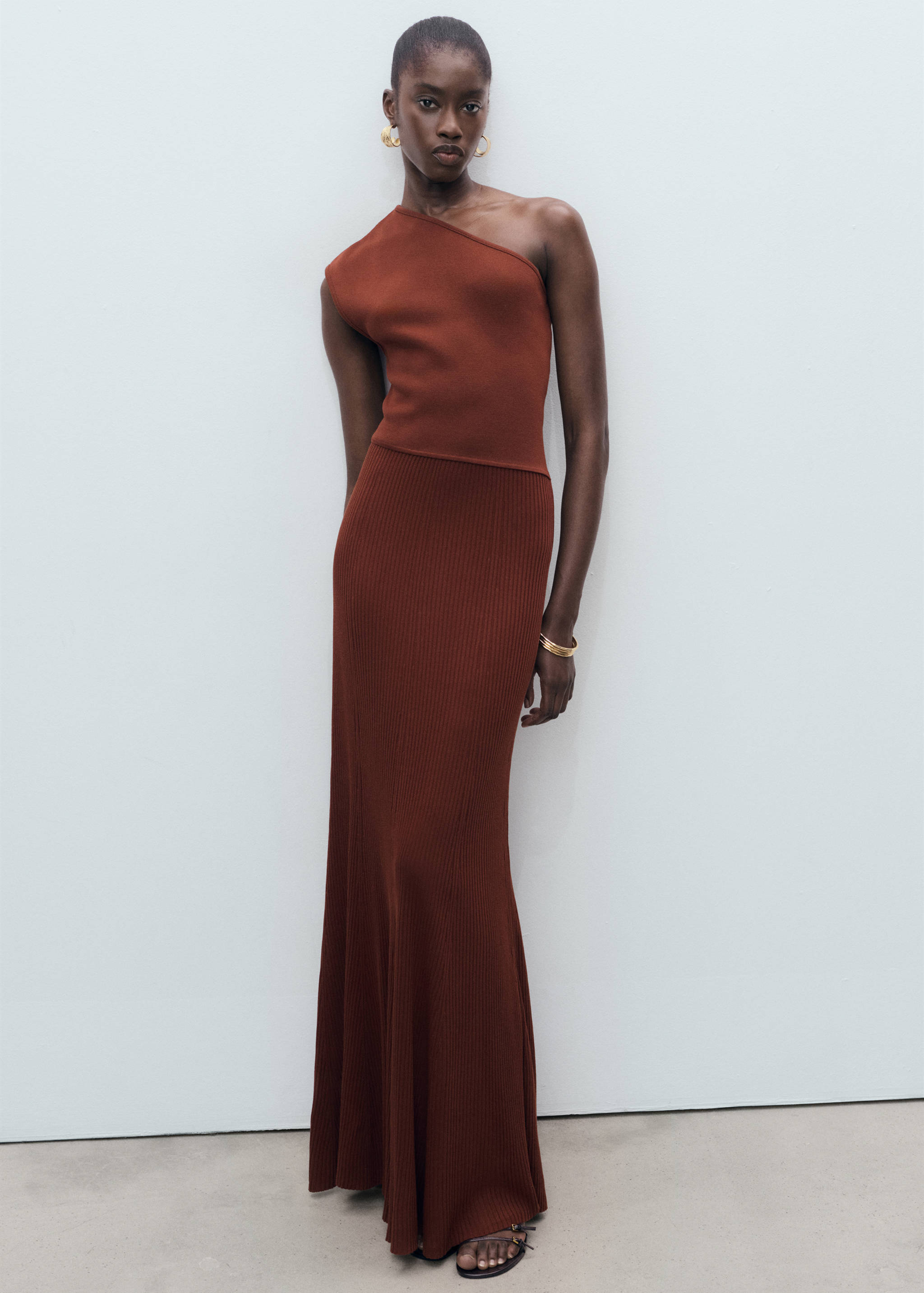 Asymmetrical combined-knit dress - General plane