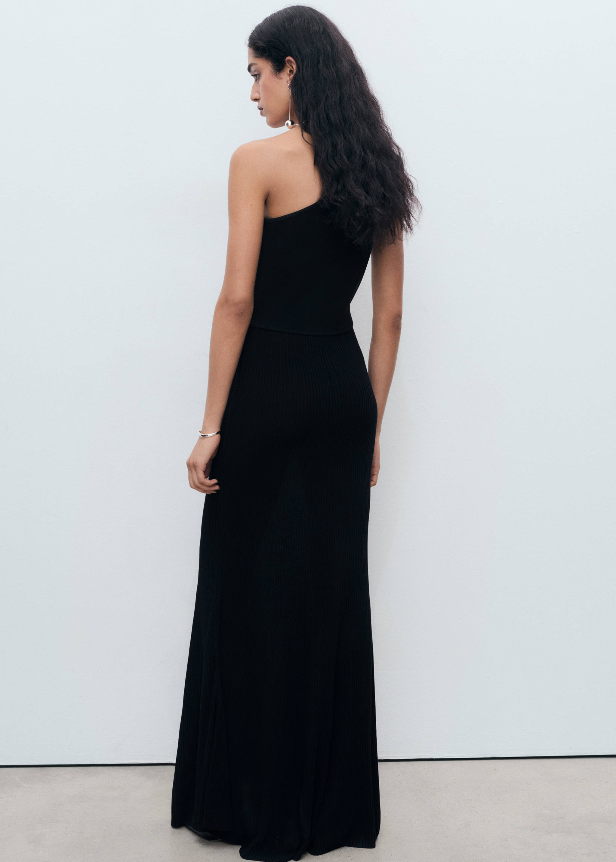 Asymmetrical combined-knit dress - Reverse of the article