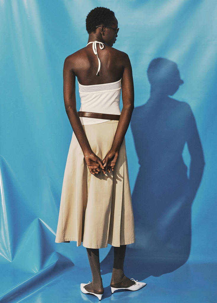 Top with perforated neckline — Off White