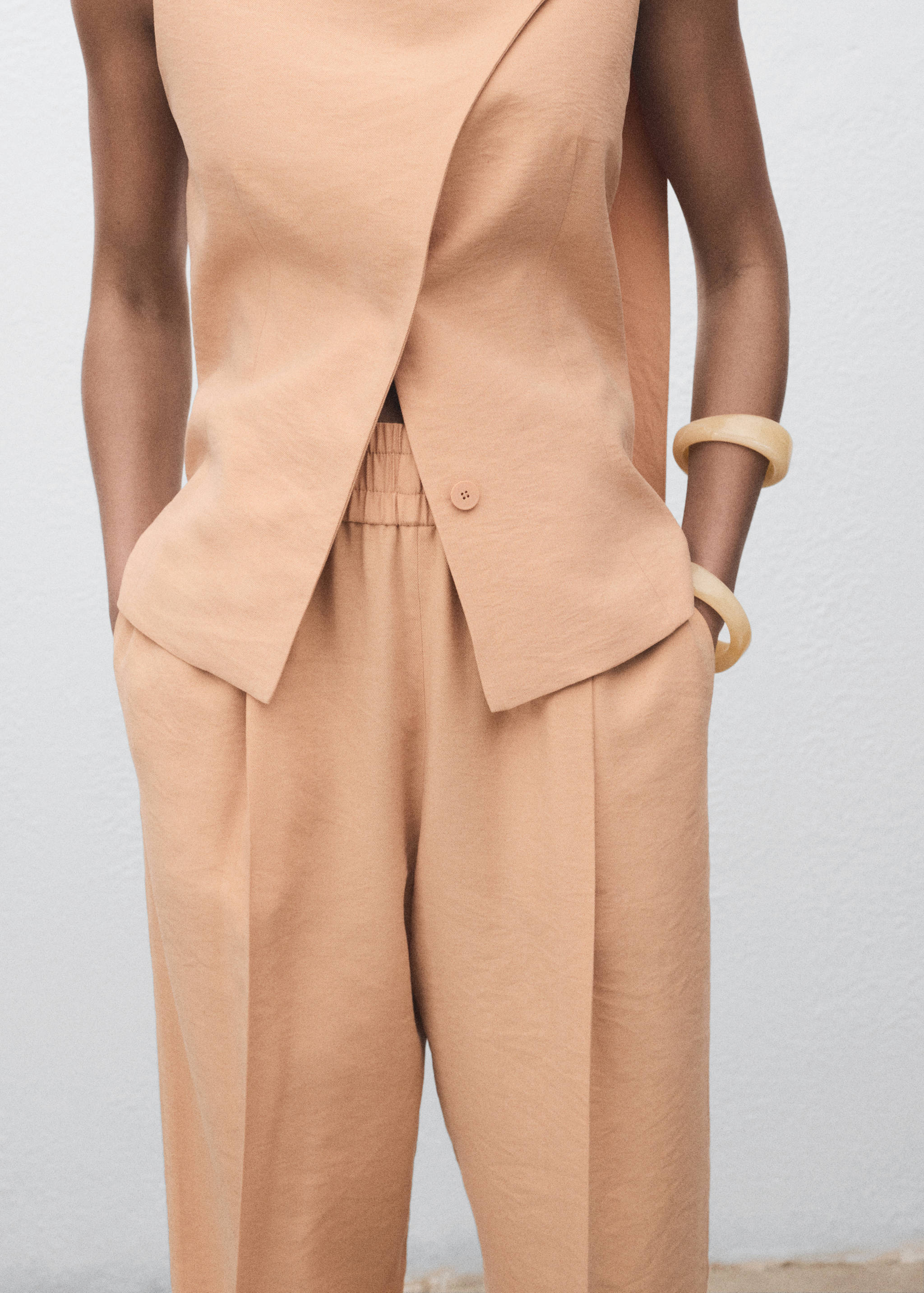 Lyocell trousers with elastic waistband - Details of the article 1