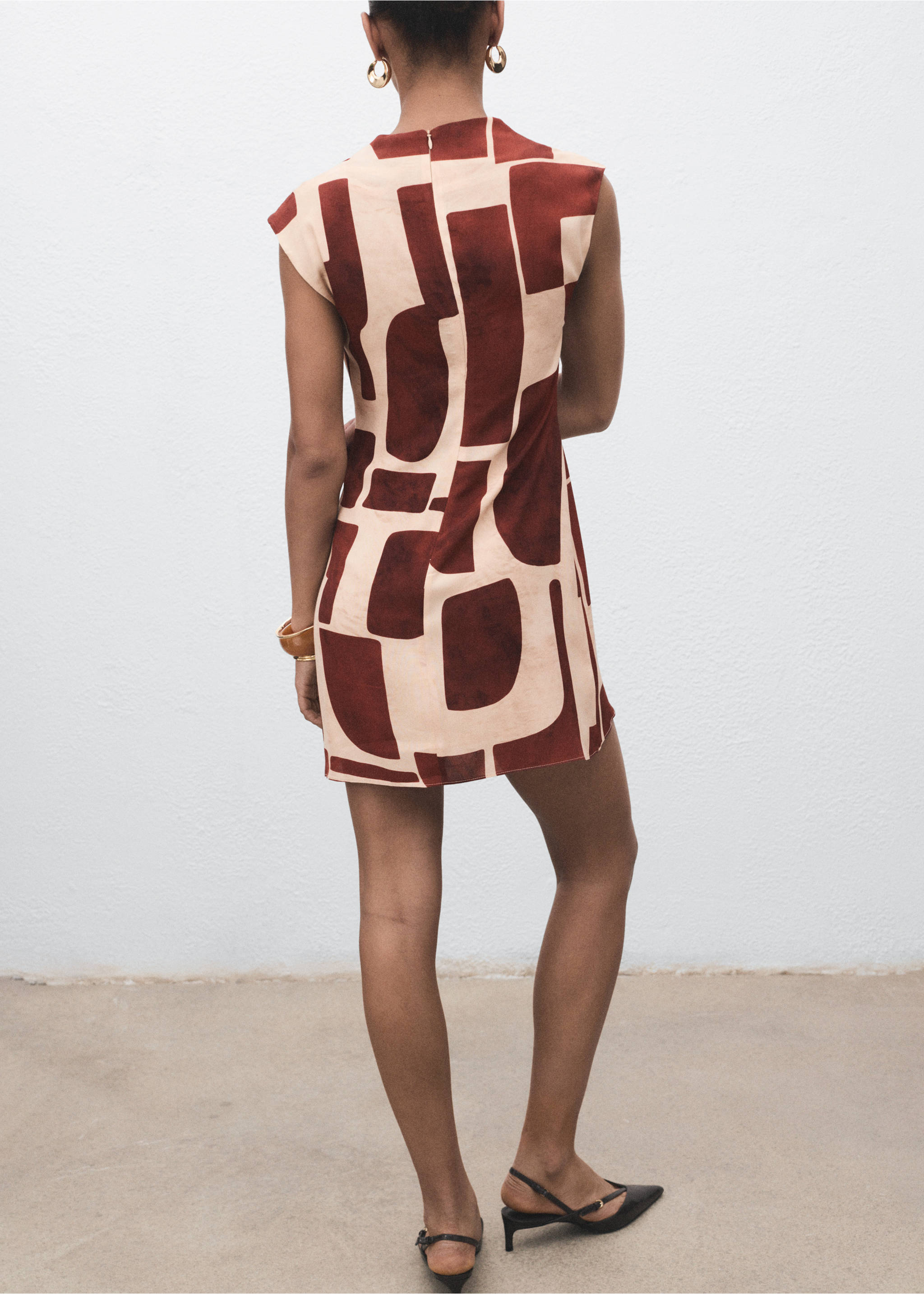 Draped neck printed dress - Reverse of the article, Ecru. Ref: 17094146-00.