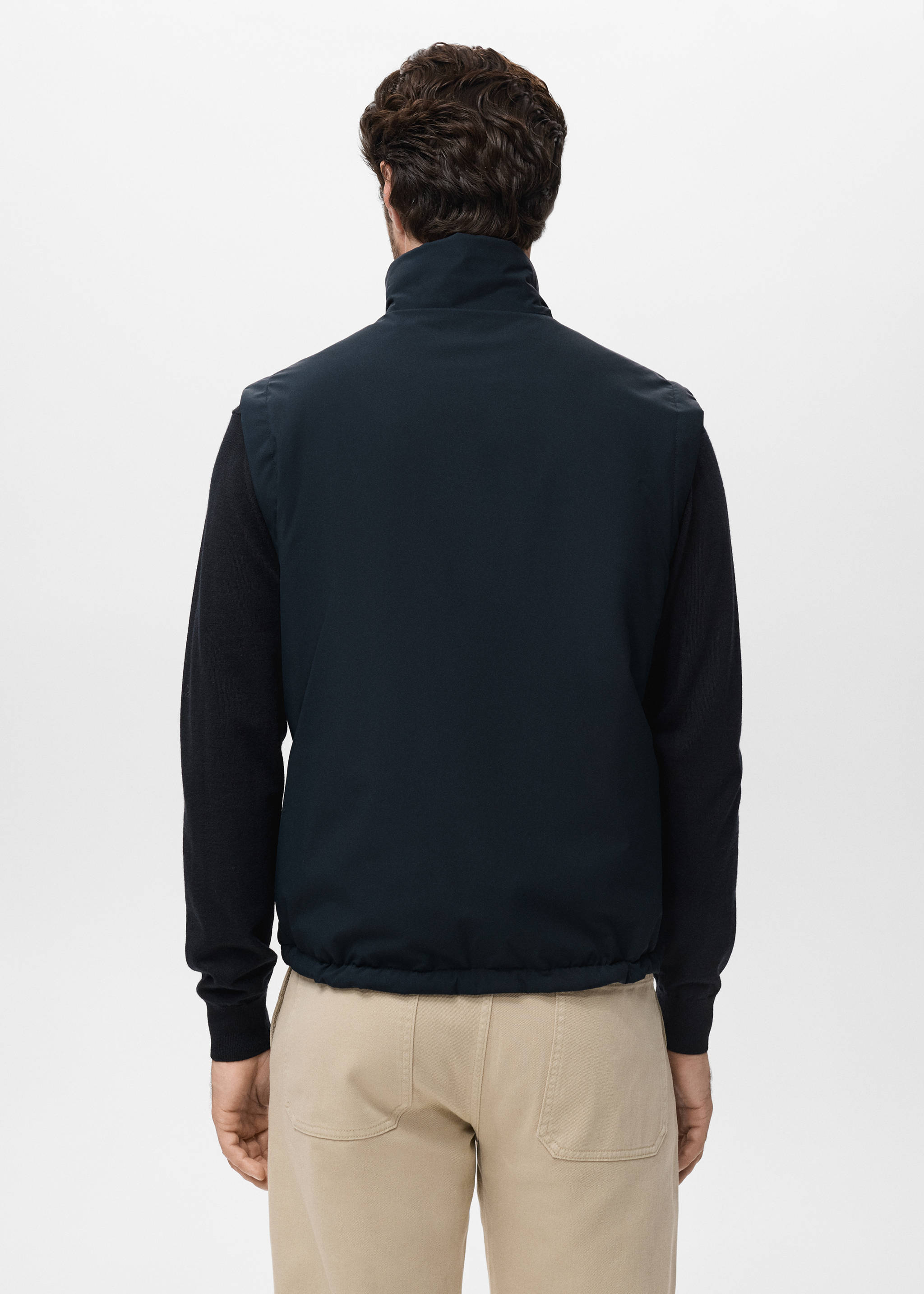 Reversible water-repellent gilet - Reverse of the article