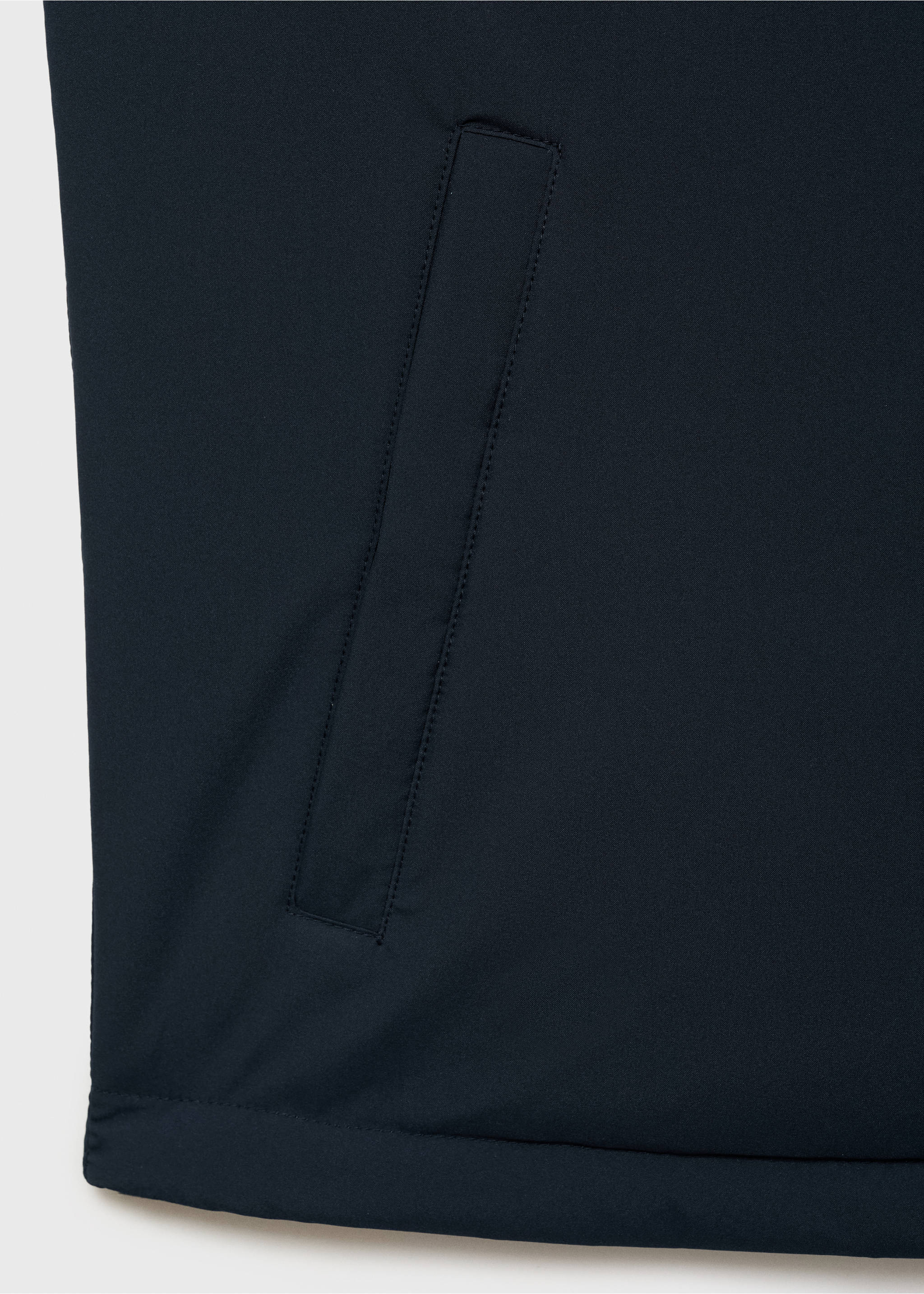 Chaleco reversible water repellent - Detalle del artículo 8, Azul marino. Ref: 17094402-00.