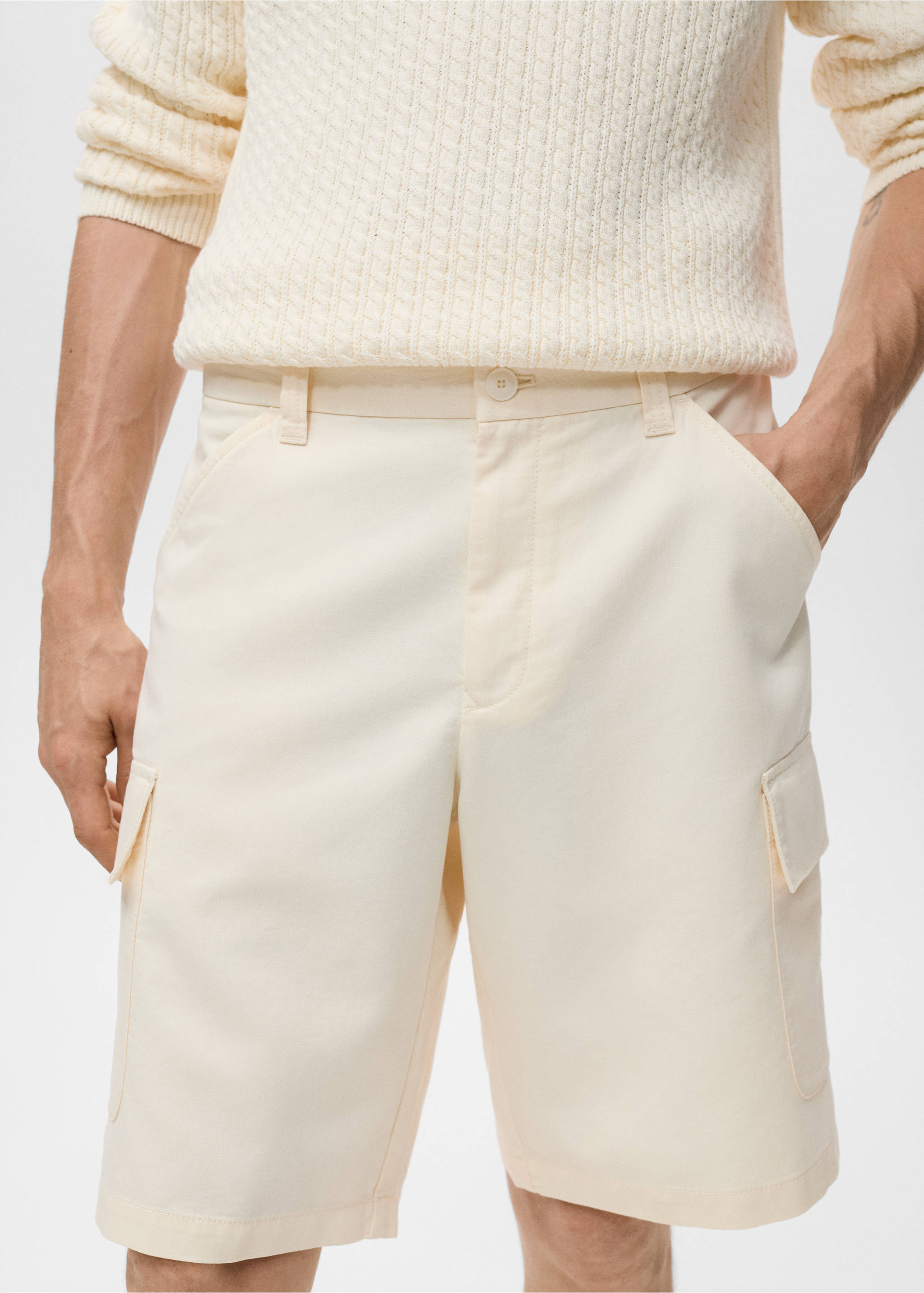 Bermudas algodón lyocell cargo - Detalle del artículo 3, Crudo. Ref: 17094404-00.