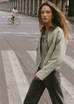 Denim jacket with contrast collar — Green 17
