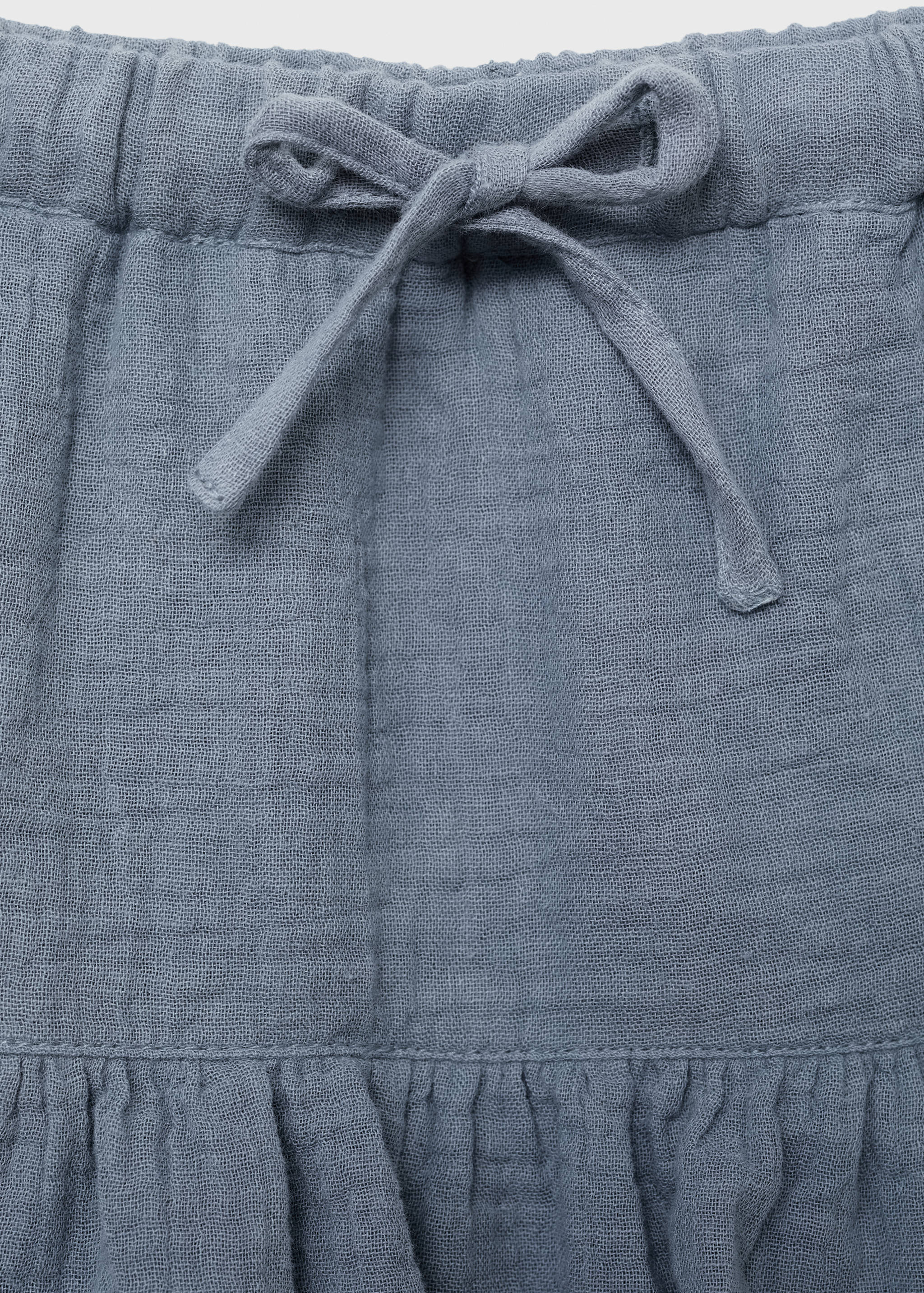 Faldilla volant detall lluentons - Detall de l'article 8