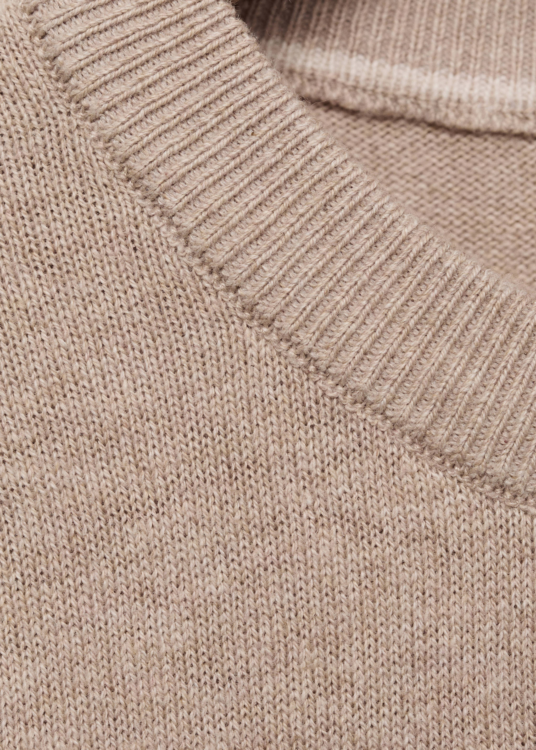 Basic-Pullover aus Baumwoll-Mix - Detail des Artikels 8
