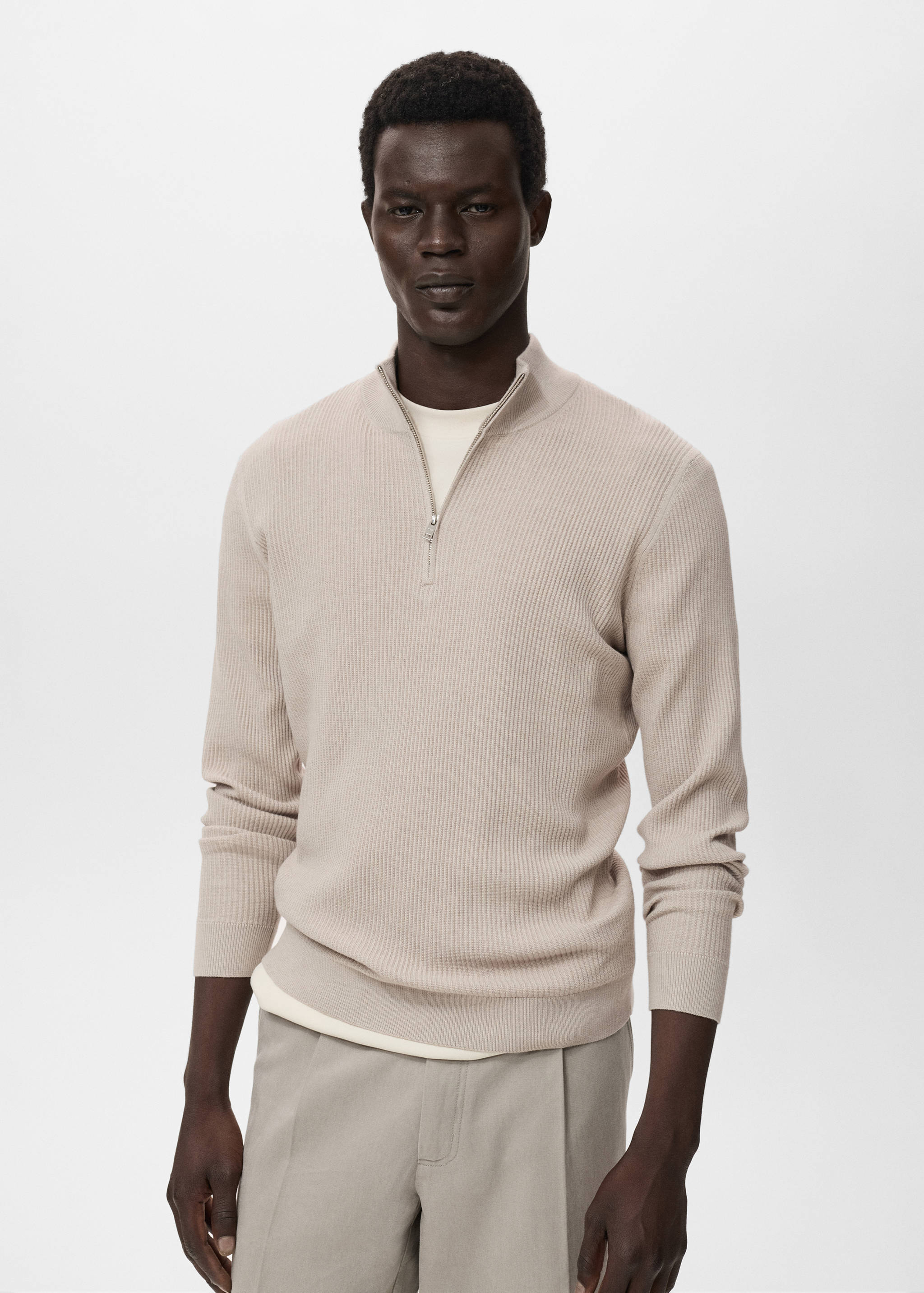 Ribbed sweater with zip neck - Medium plane