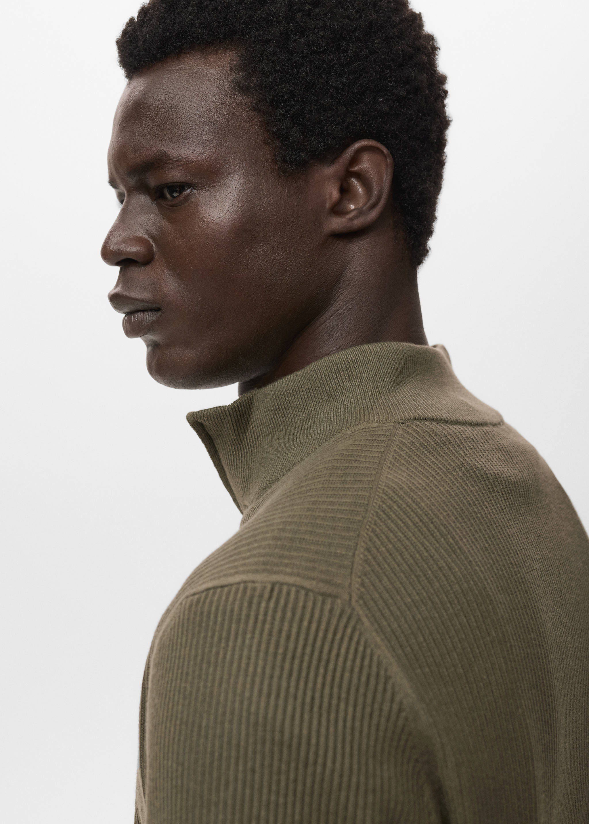 Ribbed sweater with zip neck - Details of the article 1