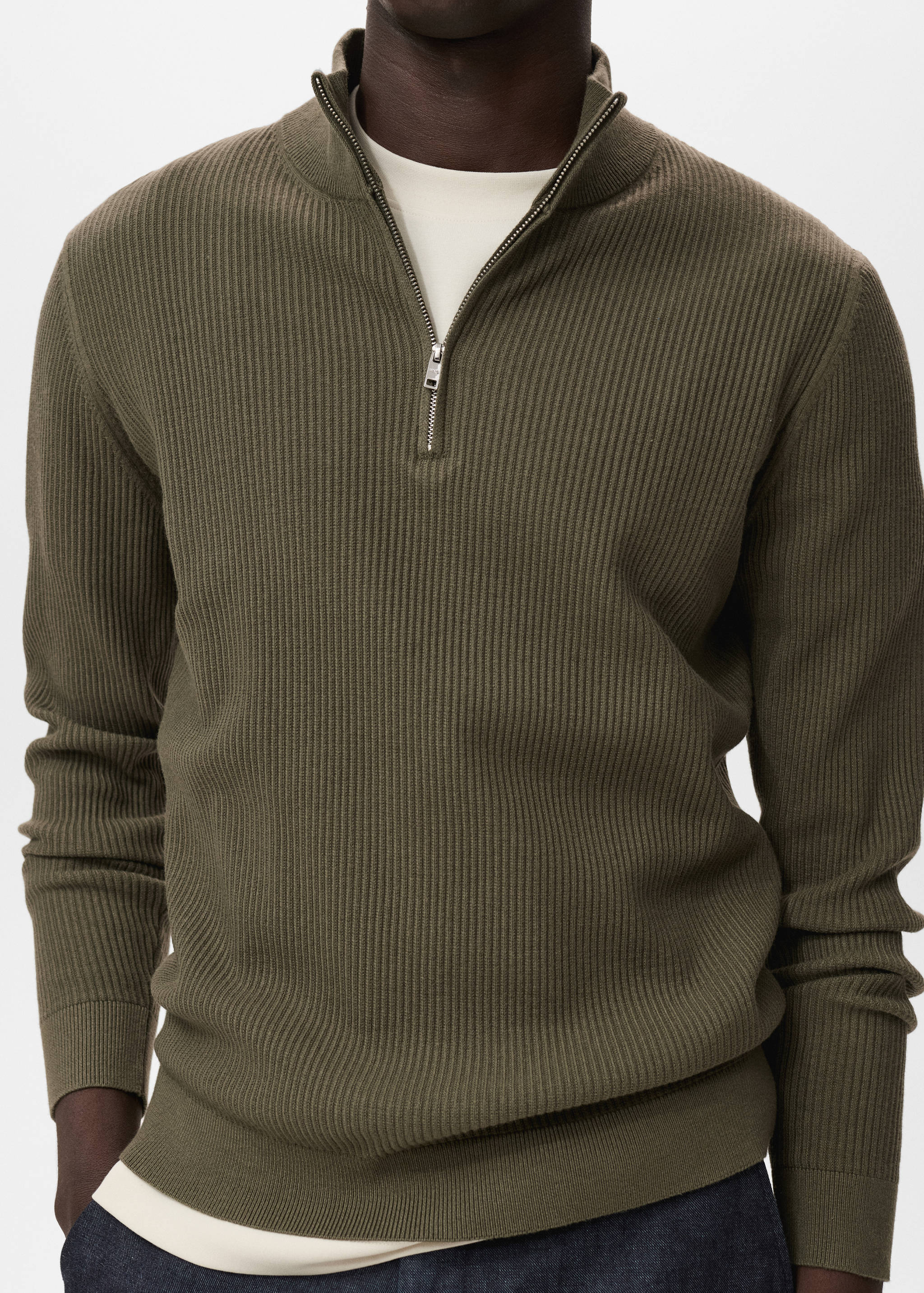 Ribbed sweater with zip neck - Details of the article 6