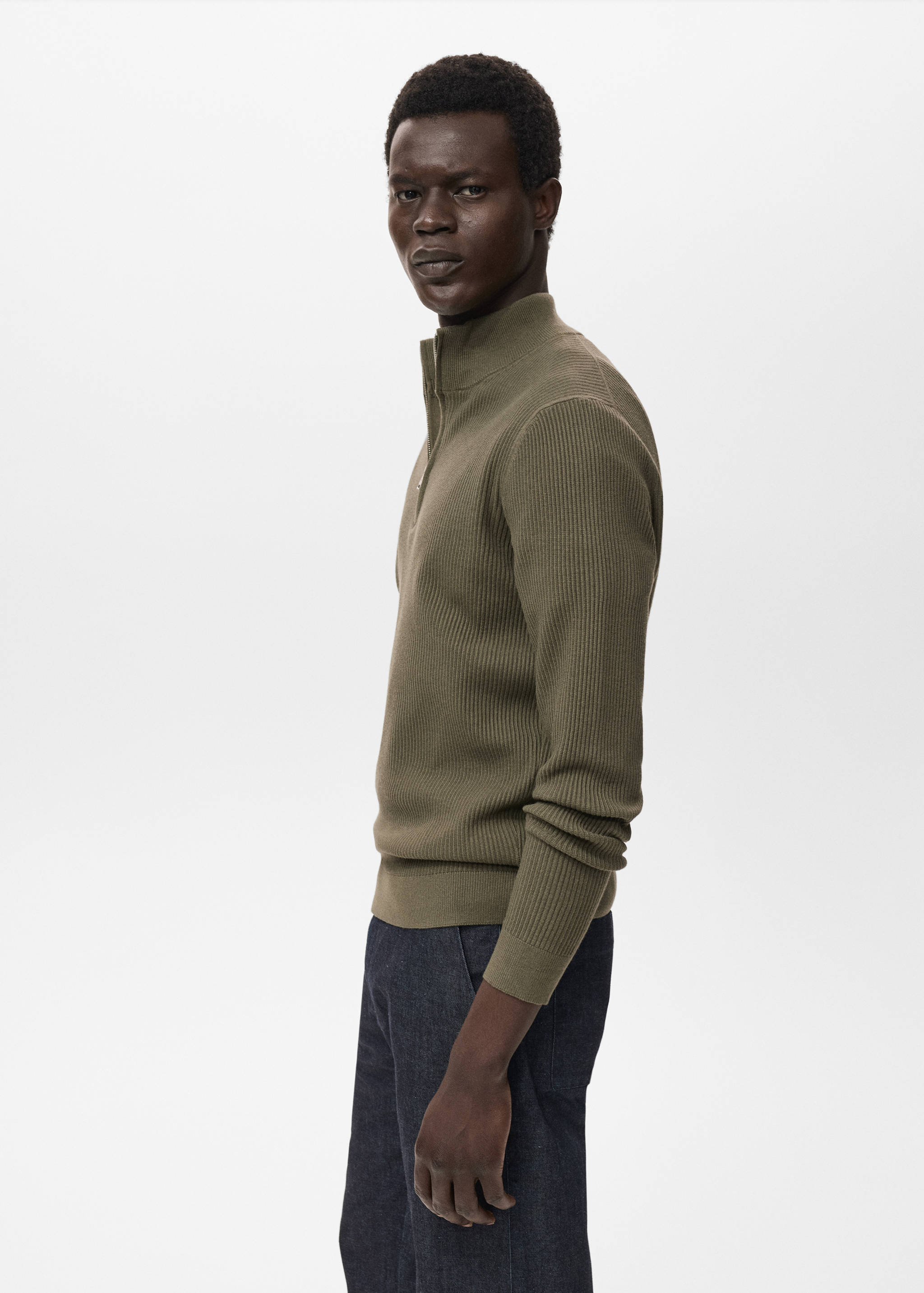 Ribbed sweater with zip neck - Details of the article 2