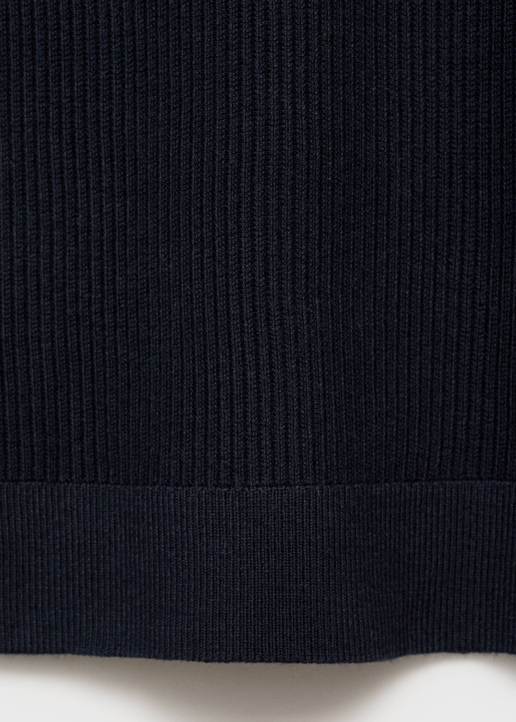 Ribbed sweater with zip neck - Details of the article 0