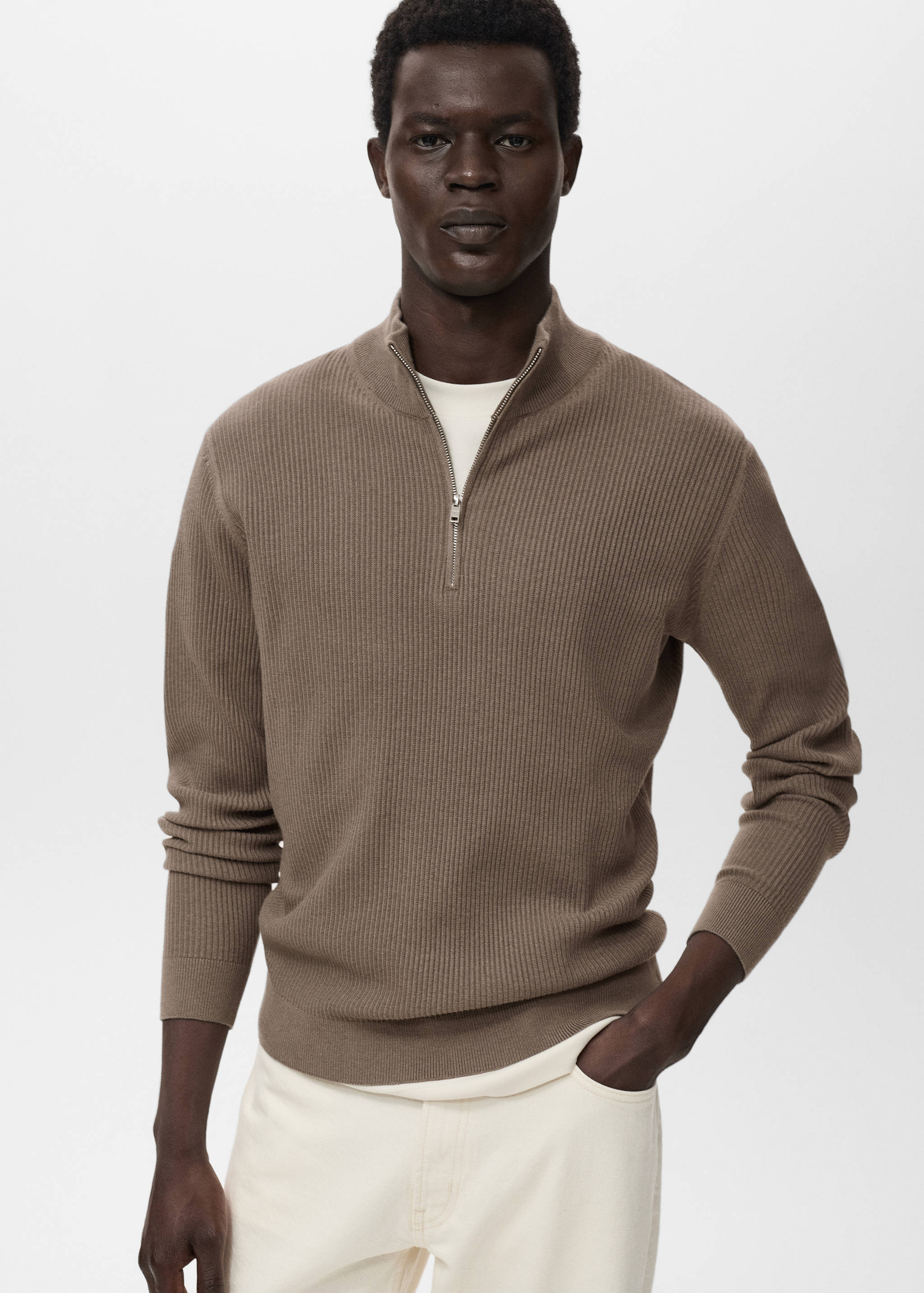 Ribbed sweater with zip neck - Medium plane