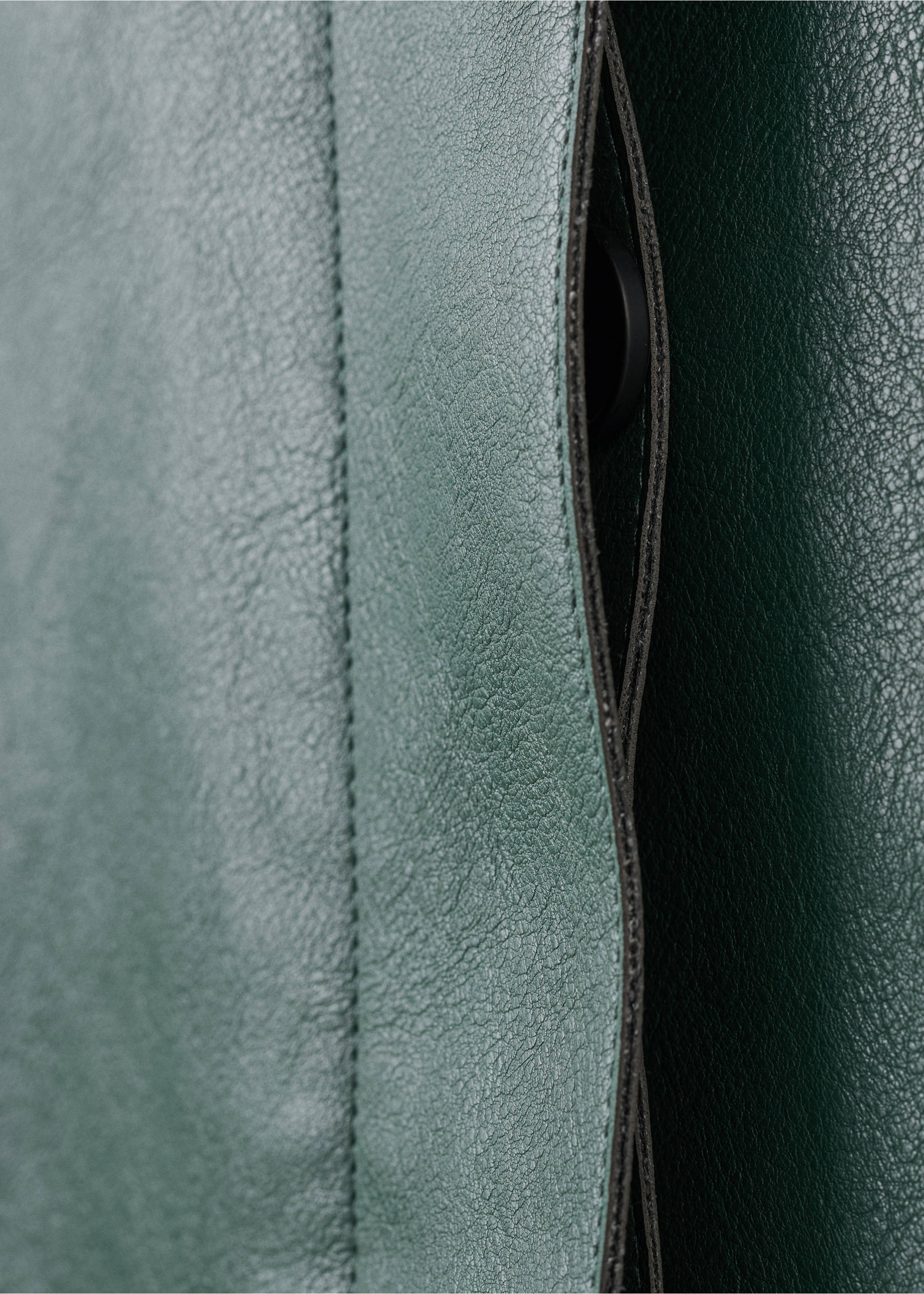 Faux-leather jacket with pockets - Details of the article 0, Green. Ref: 17094433-00.