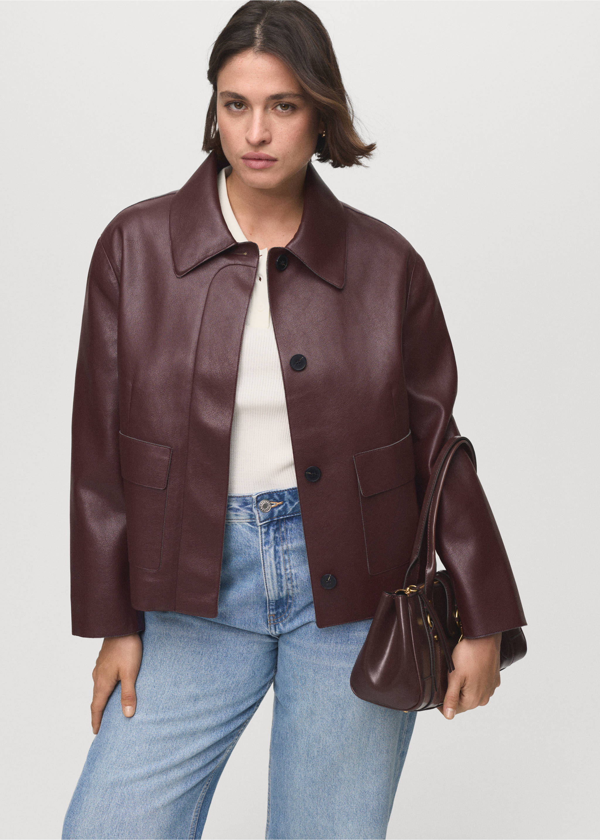 Faux-leather jacket with pockets - Details of the article 5, Maroon. Ref: 17094433-00.