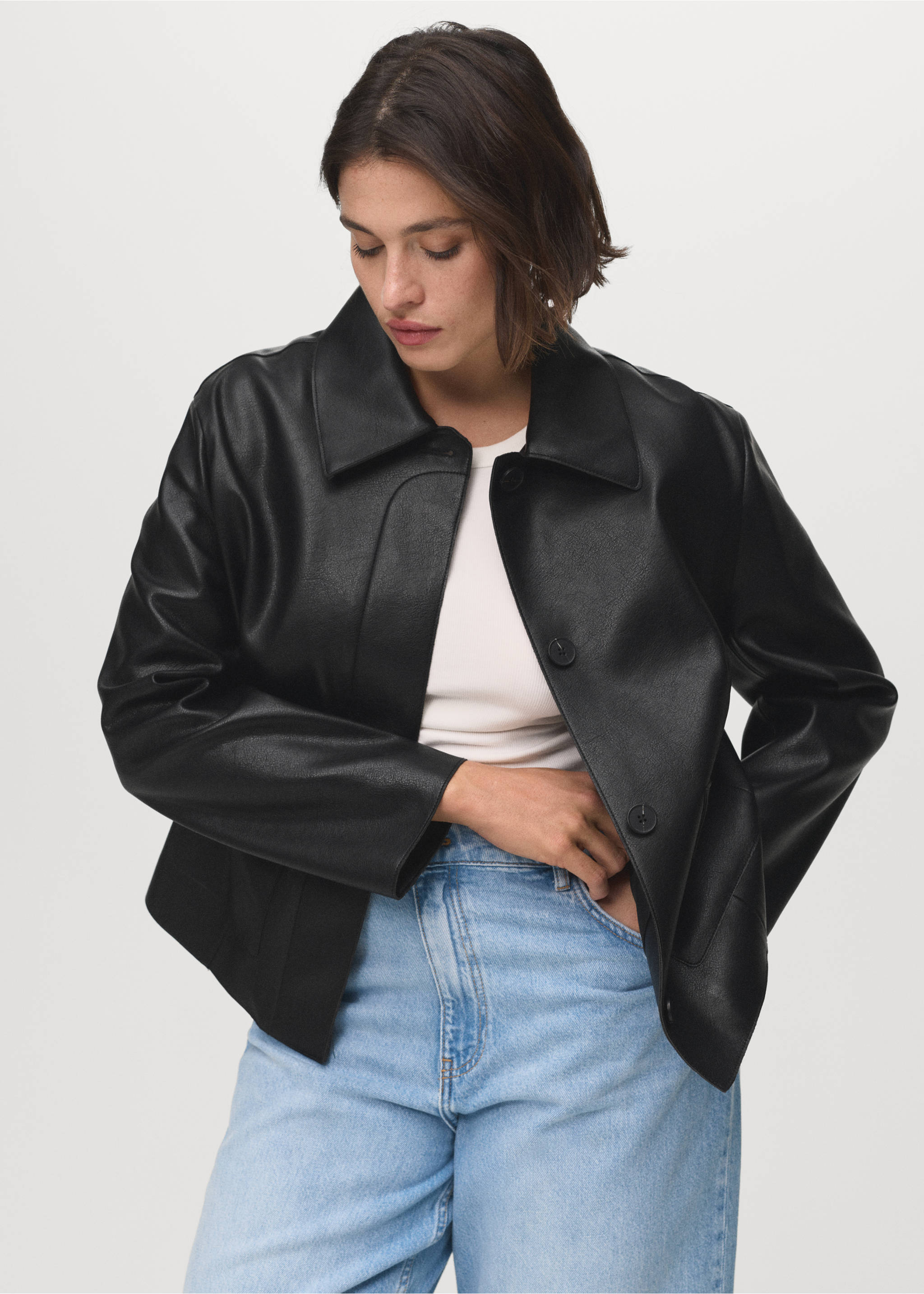 Faux-leather jacket with pockets - Details of the article 5, Black. Ref: 17094433-00.