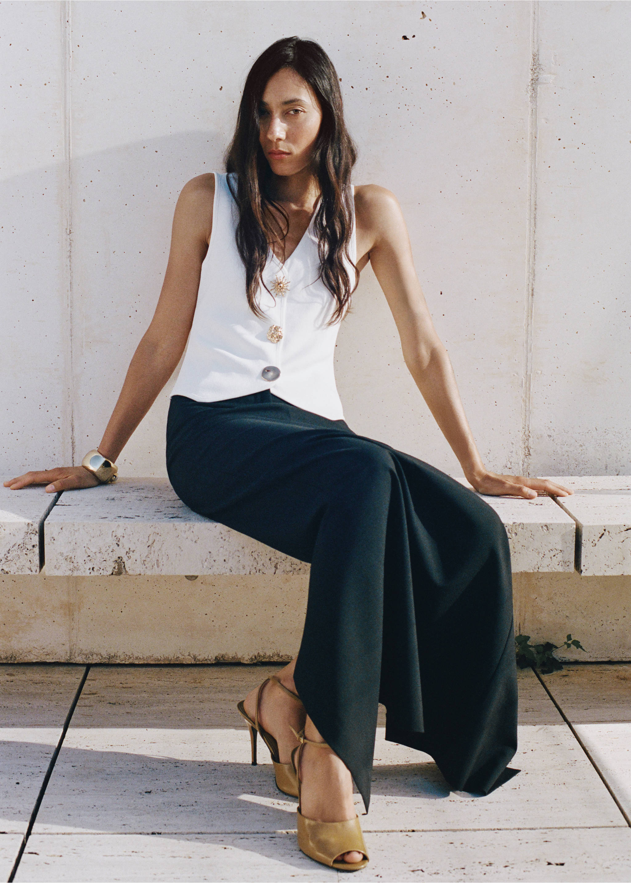 Gilet maille boutons bijoux - Détail de l'article 7, Blanc. Ref: 17094447-00.