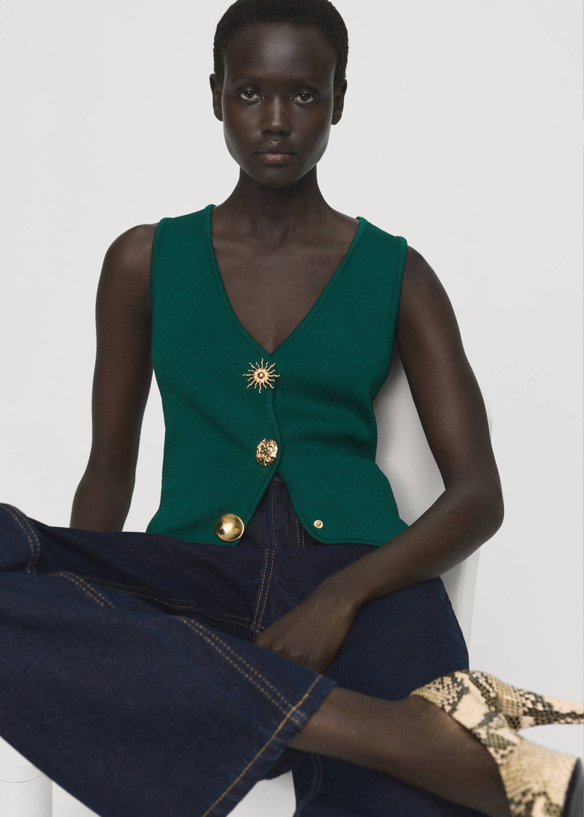 Gilet maille boutons bijoux - Détail de l'article 6