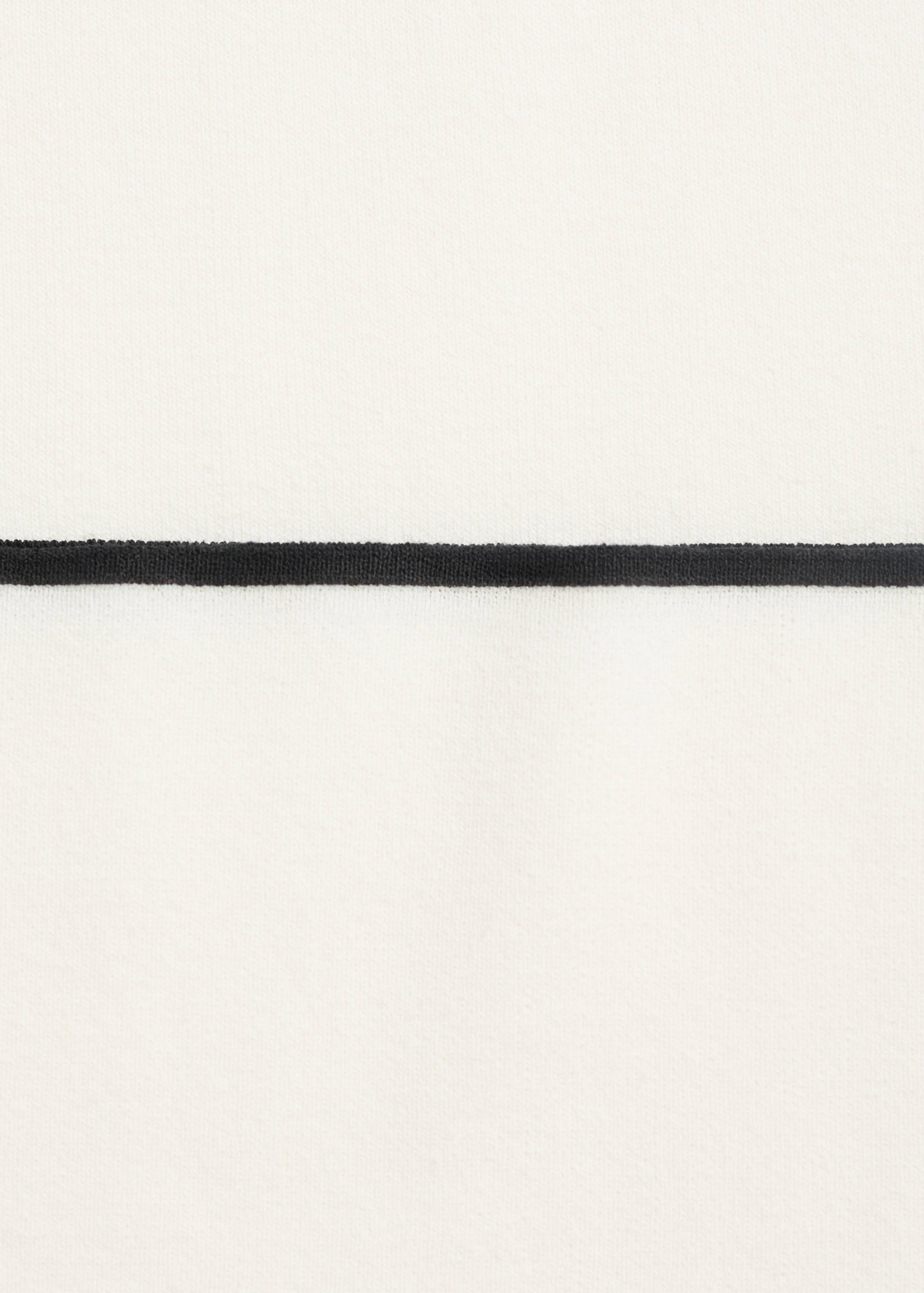 Contrasting low-rise knitted trousers - Details of the article 8