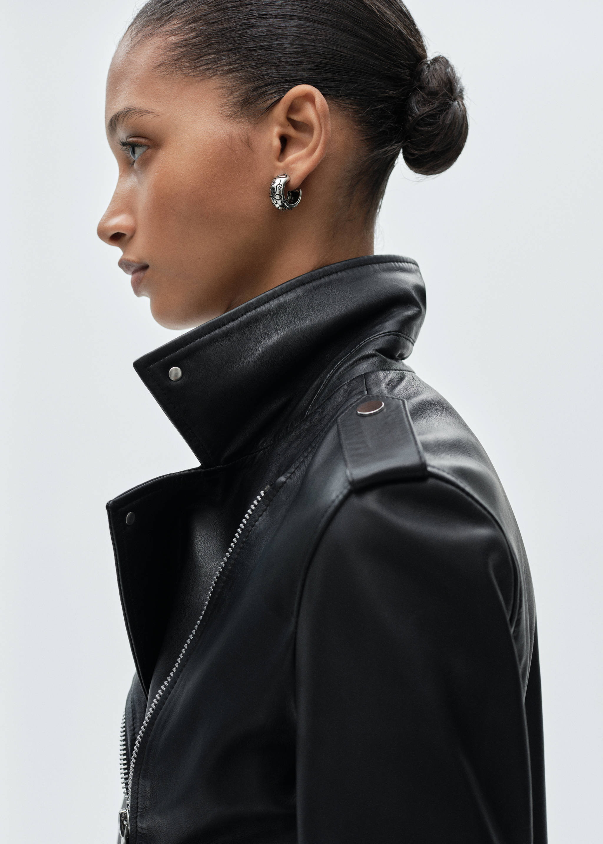 Motoros bőrdzseki - A termék adatai 1