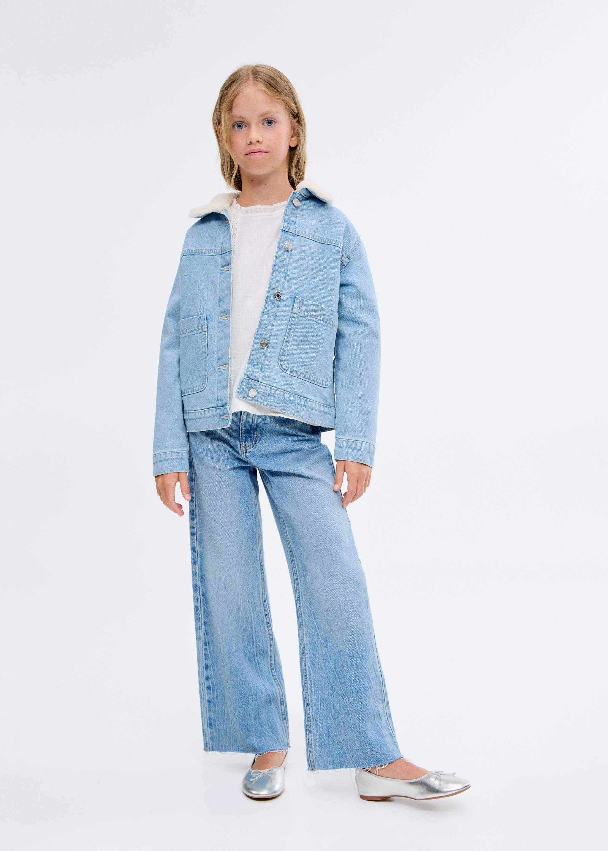 Denim jacket with fur lining - General plane