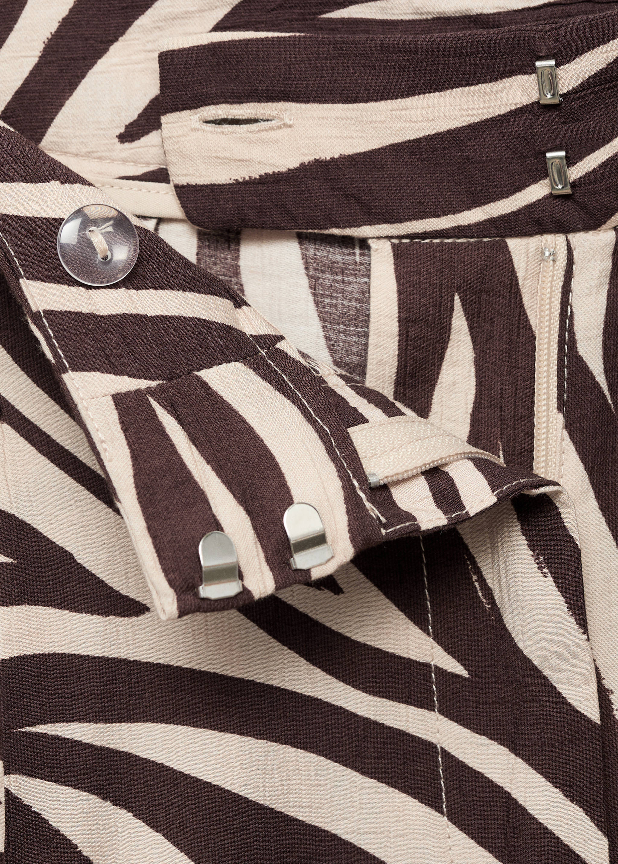 Straight-leg zebra-print pleated trousers - Details of the article 8