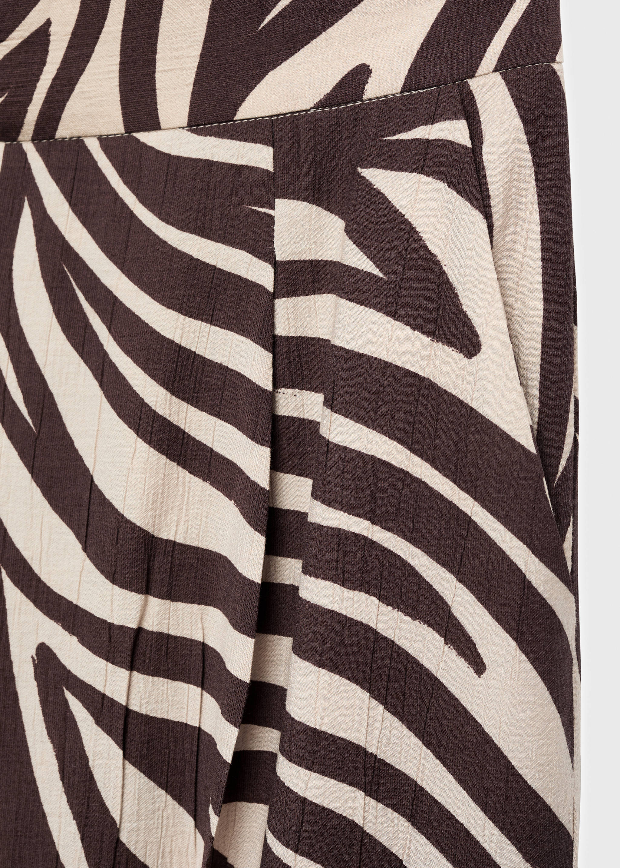 Straight-leg zebra-print pleated trousers - Details of the article 0
