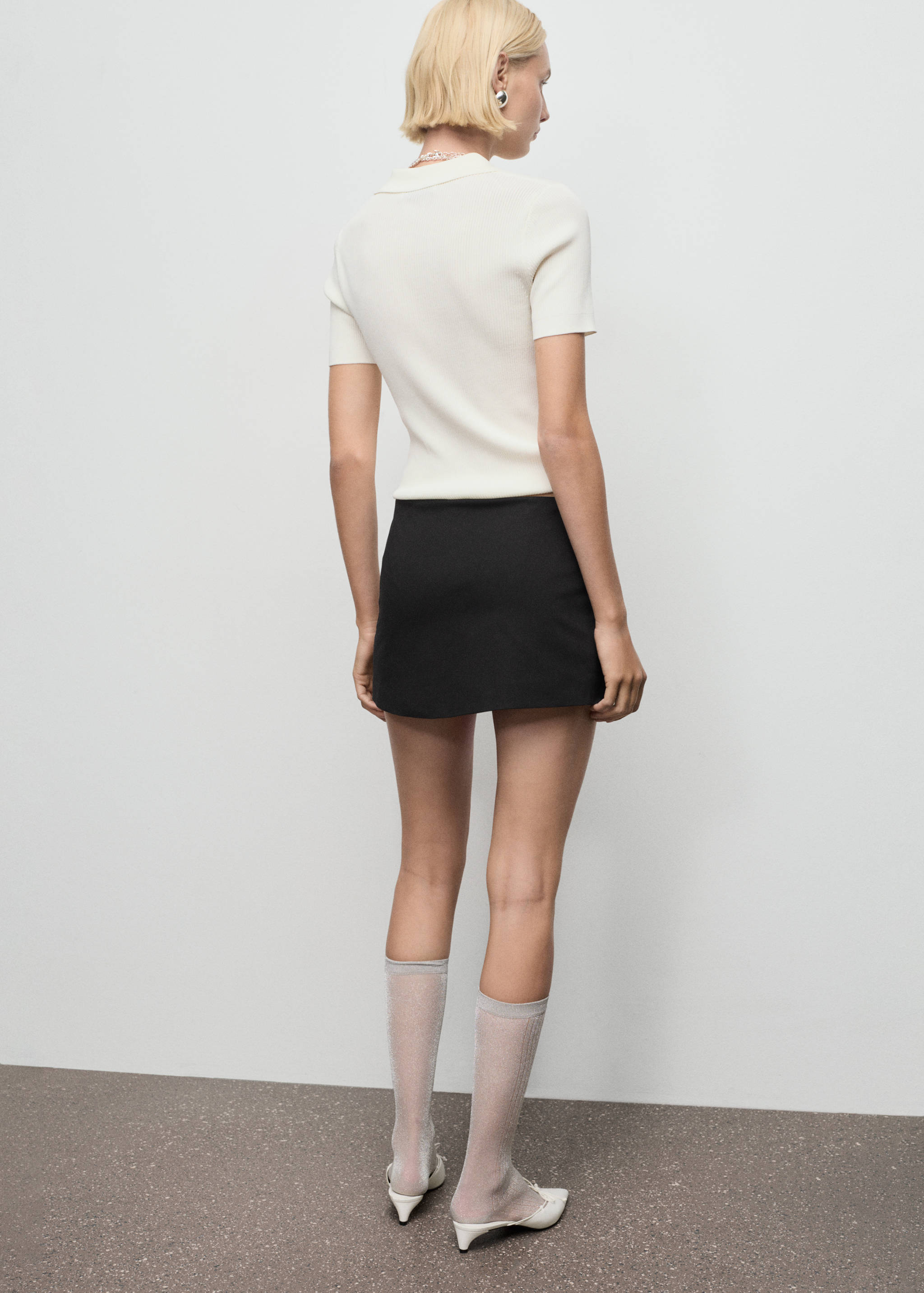 Mini suknja-hlače s mašnom - Stražnji dio artikla