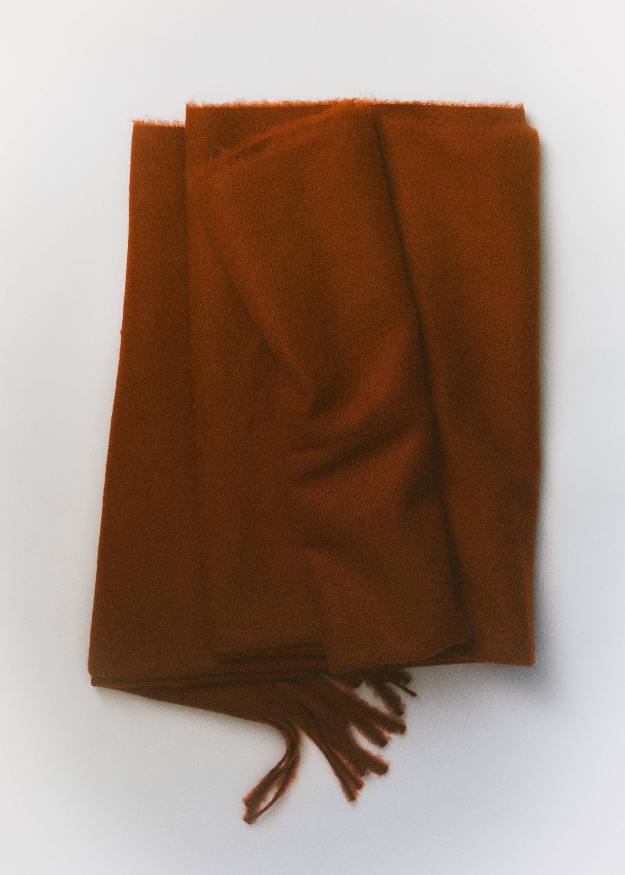 Fringed edge scarf - General plane