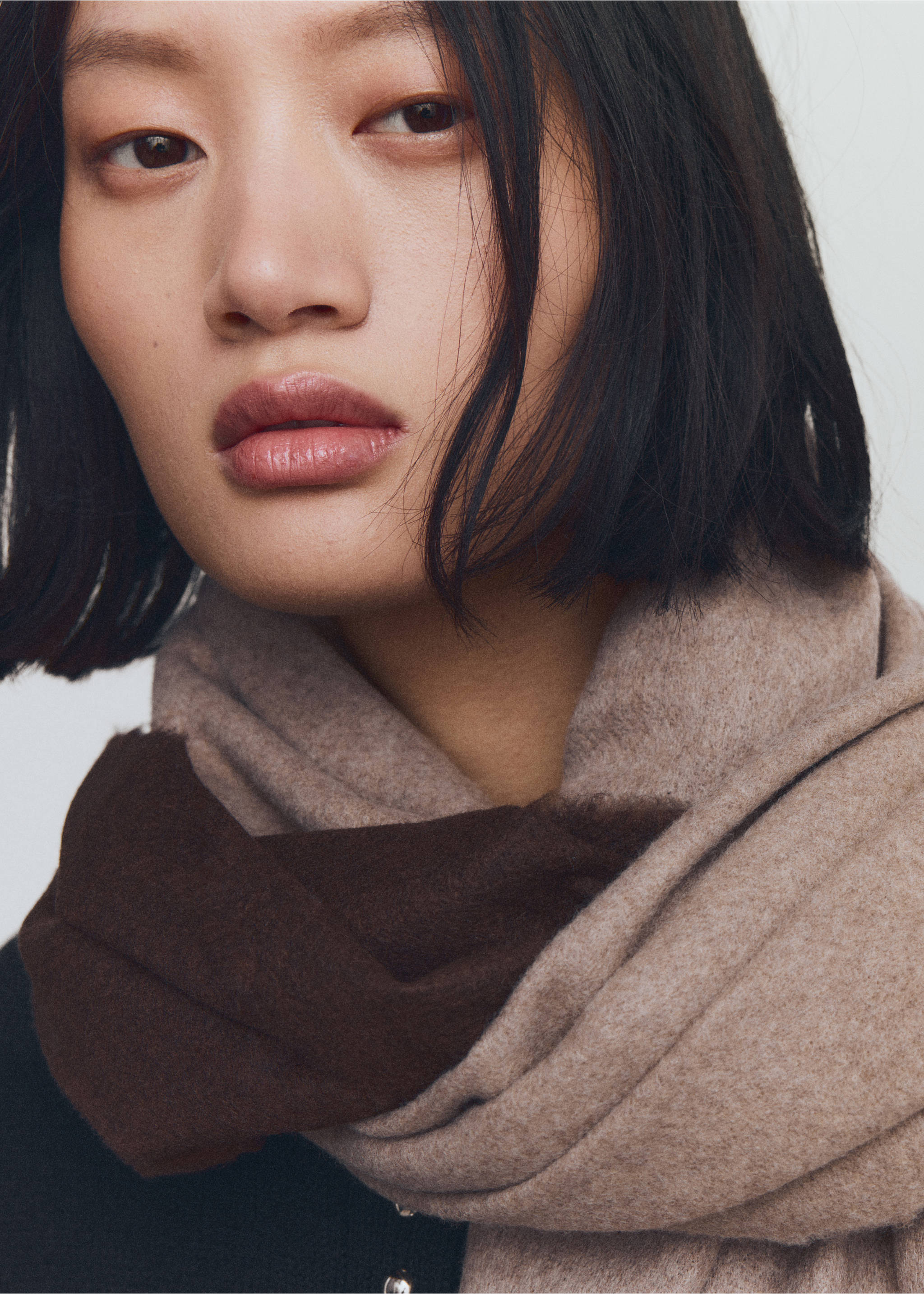 Fringed edge scarf - General plane, Medium Brown. Ref: 17095145-00.