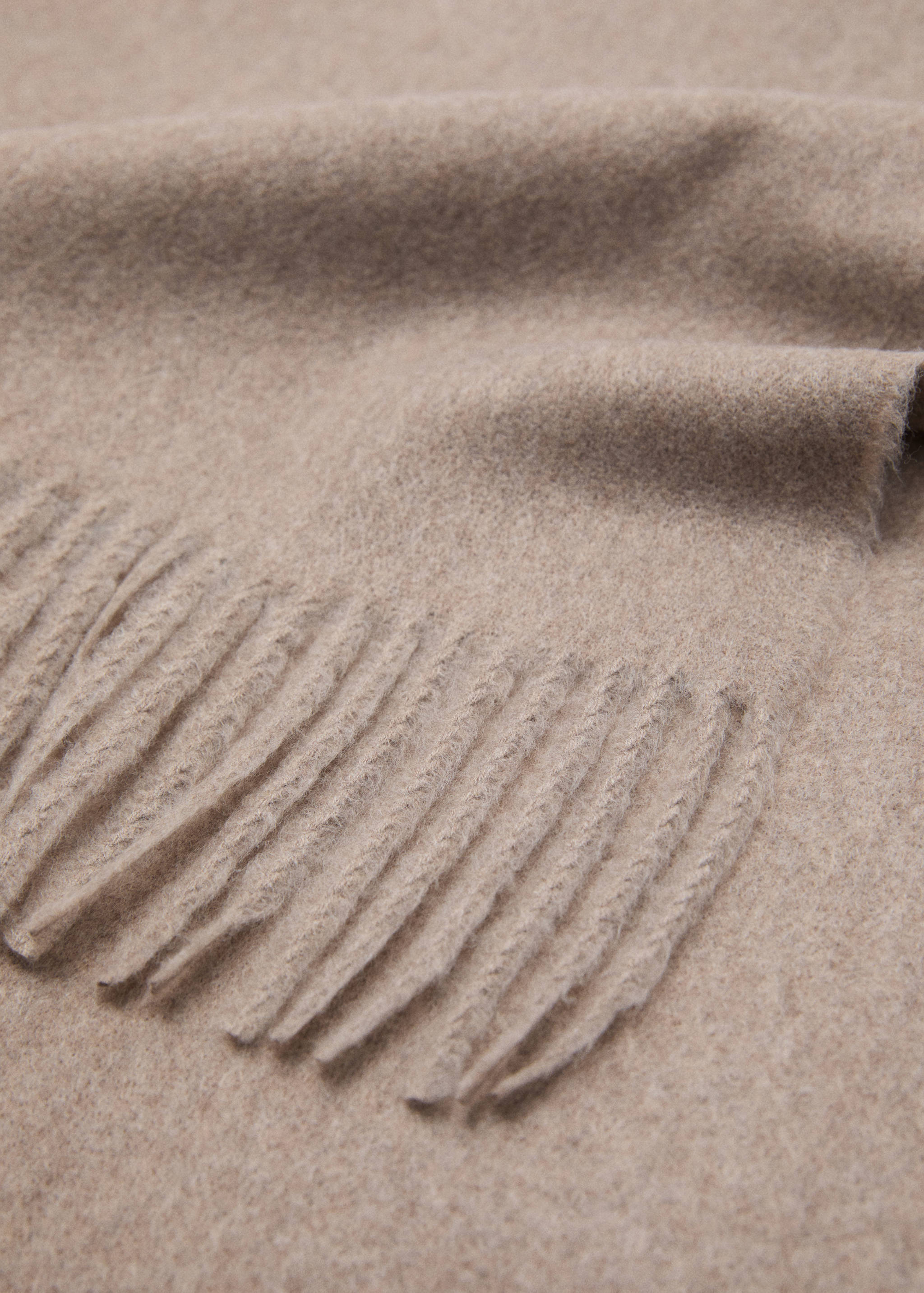Fringed edge scarf - Medium plane