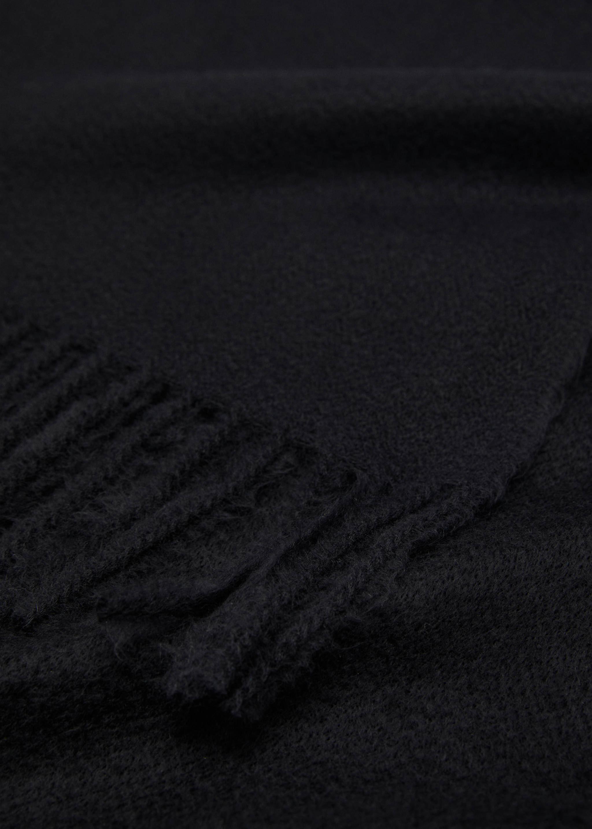 Fringed edge scarf - Medium plane