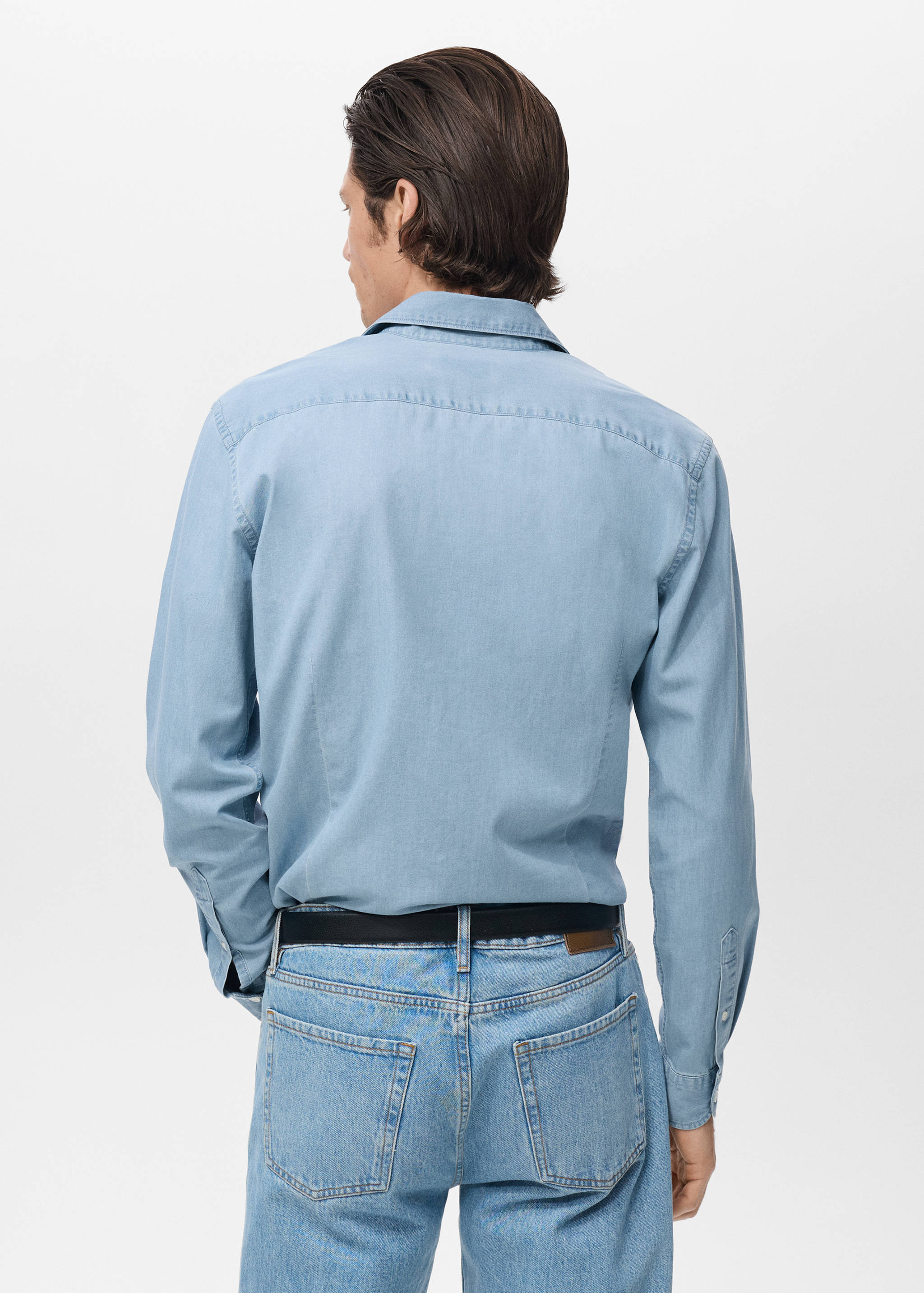100% cotton chambray shirt - Reverse of the article