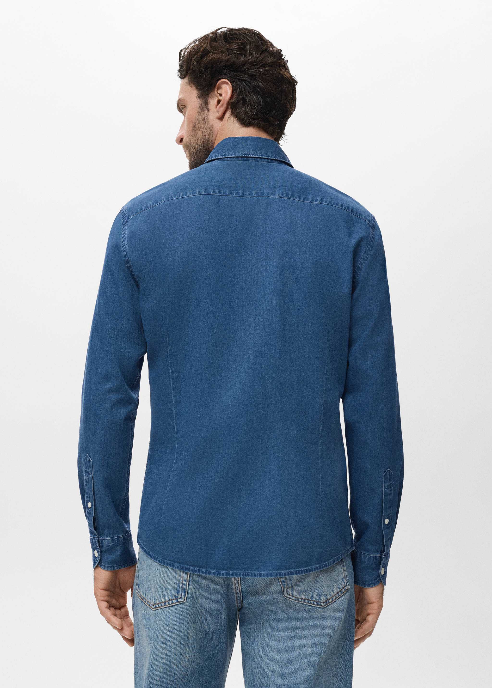 100% cotton chambray shirt - Reverse of the article