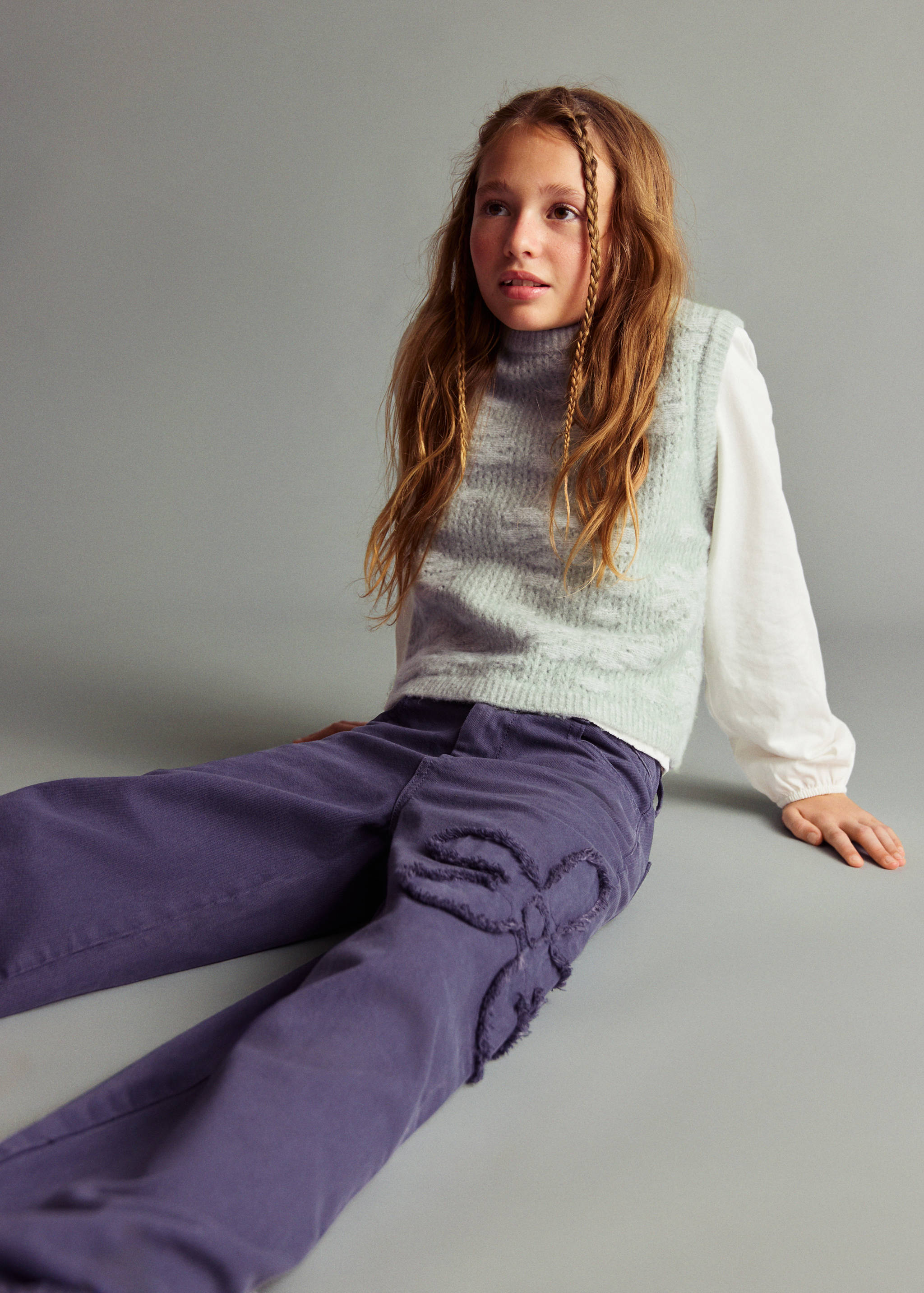 Wide leg jeans with flower detail - Medium plane