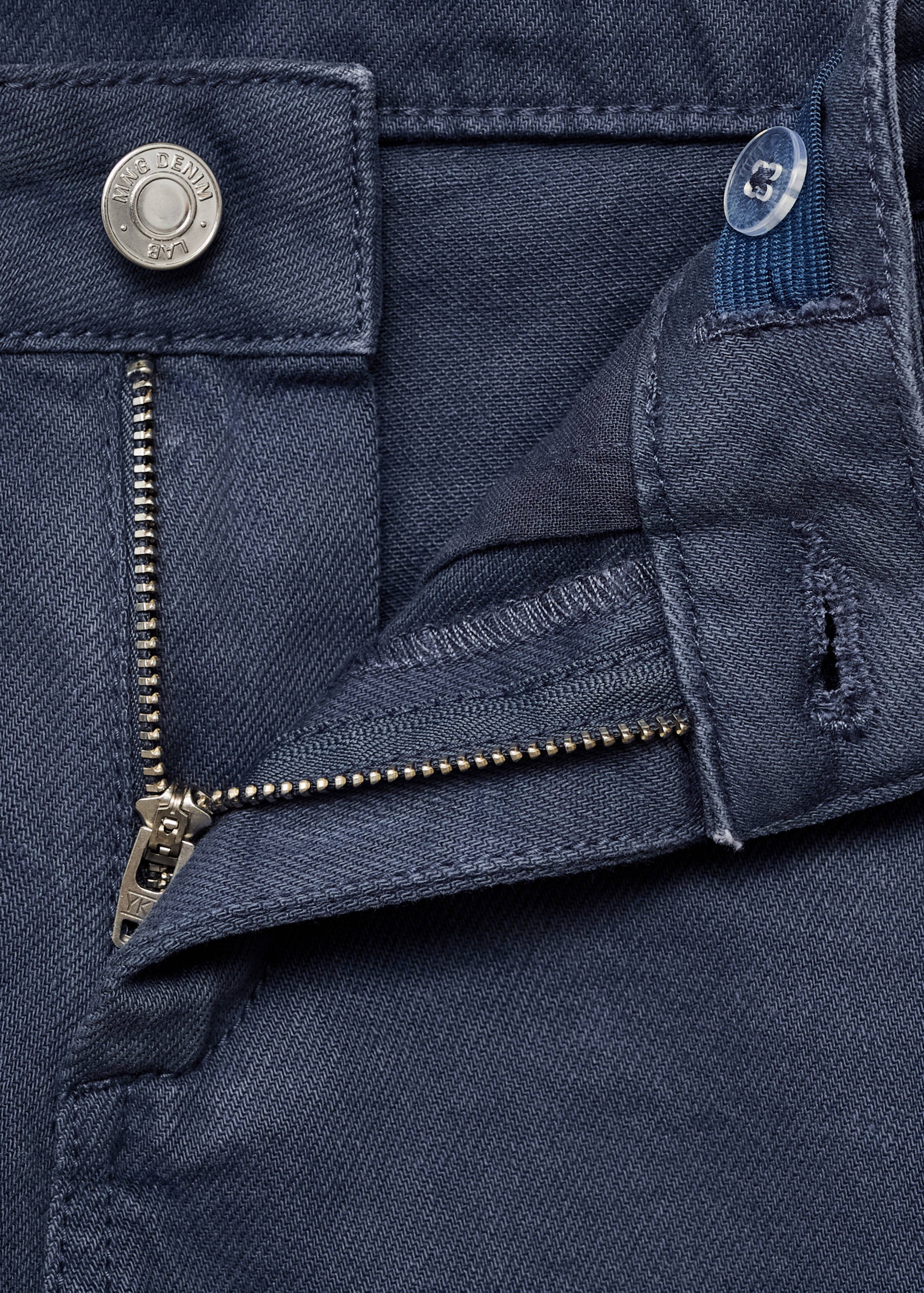 Wide leg jeans with flower detail - Details of the article 8