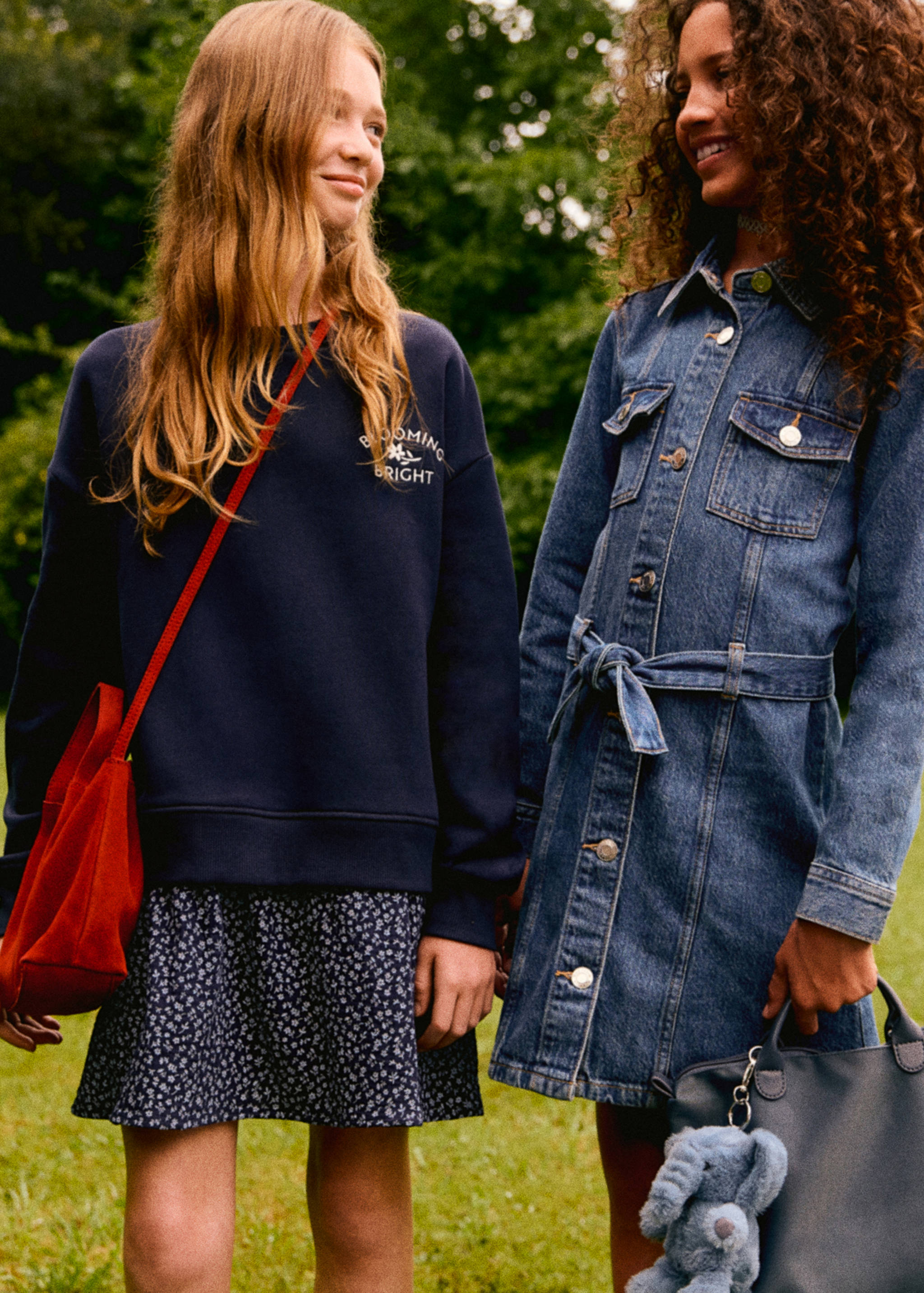 Robe effet sweat à fleurs - Plan général